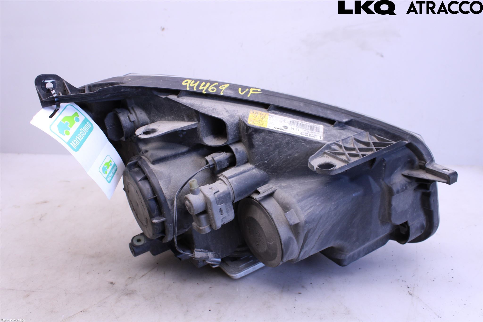 Nissan QASHQAI 10-14 Frontlykt Venstre