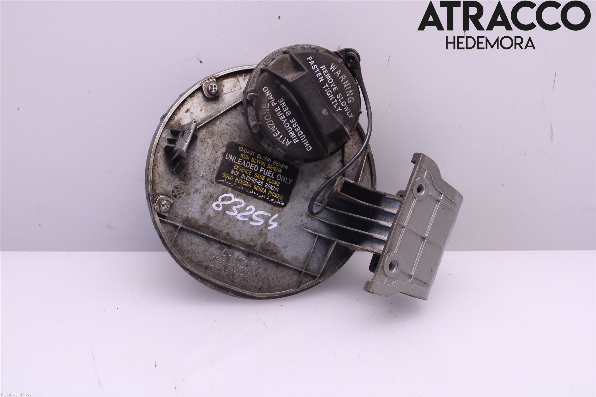 Kia SPORTAGE (SL) 11-15 Drivstoff Tankluke