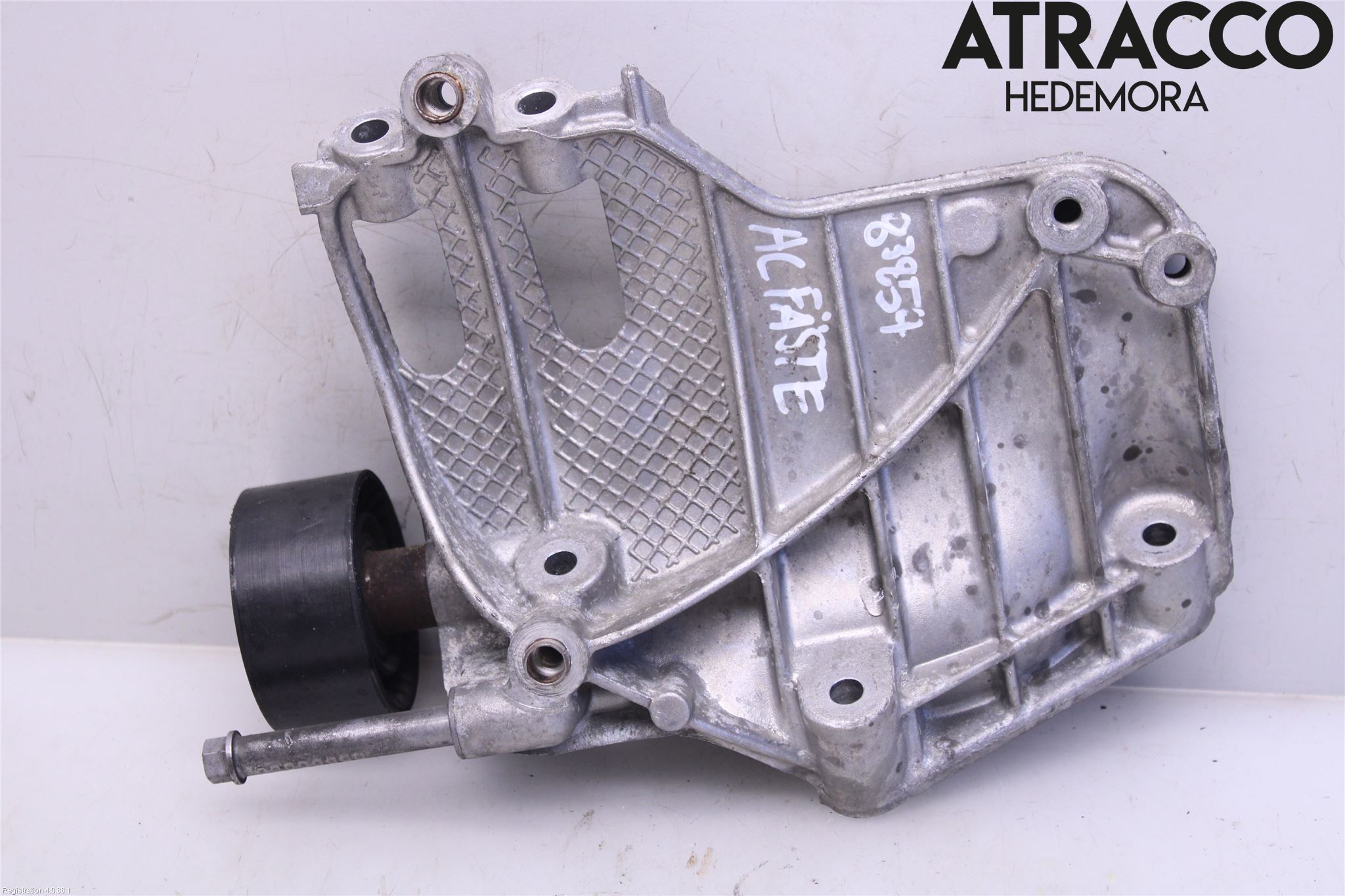 BMW 4 F32/F33/F82/F83 13-20 Ac Kompressor-Festebrakett