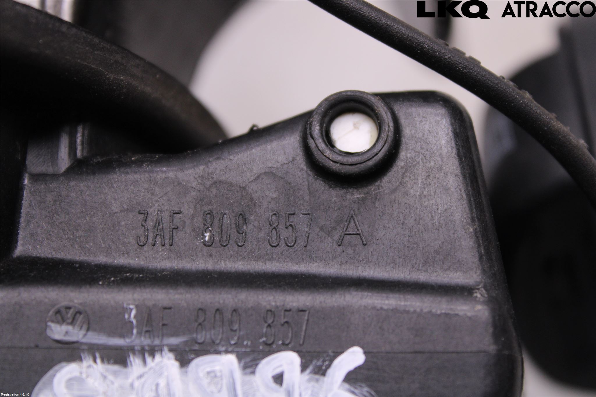 Volkswagen VW PASSAT 11-14 Drivstoff Tankluke