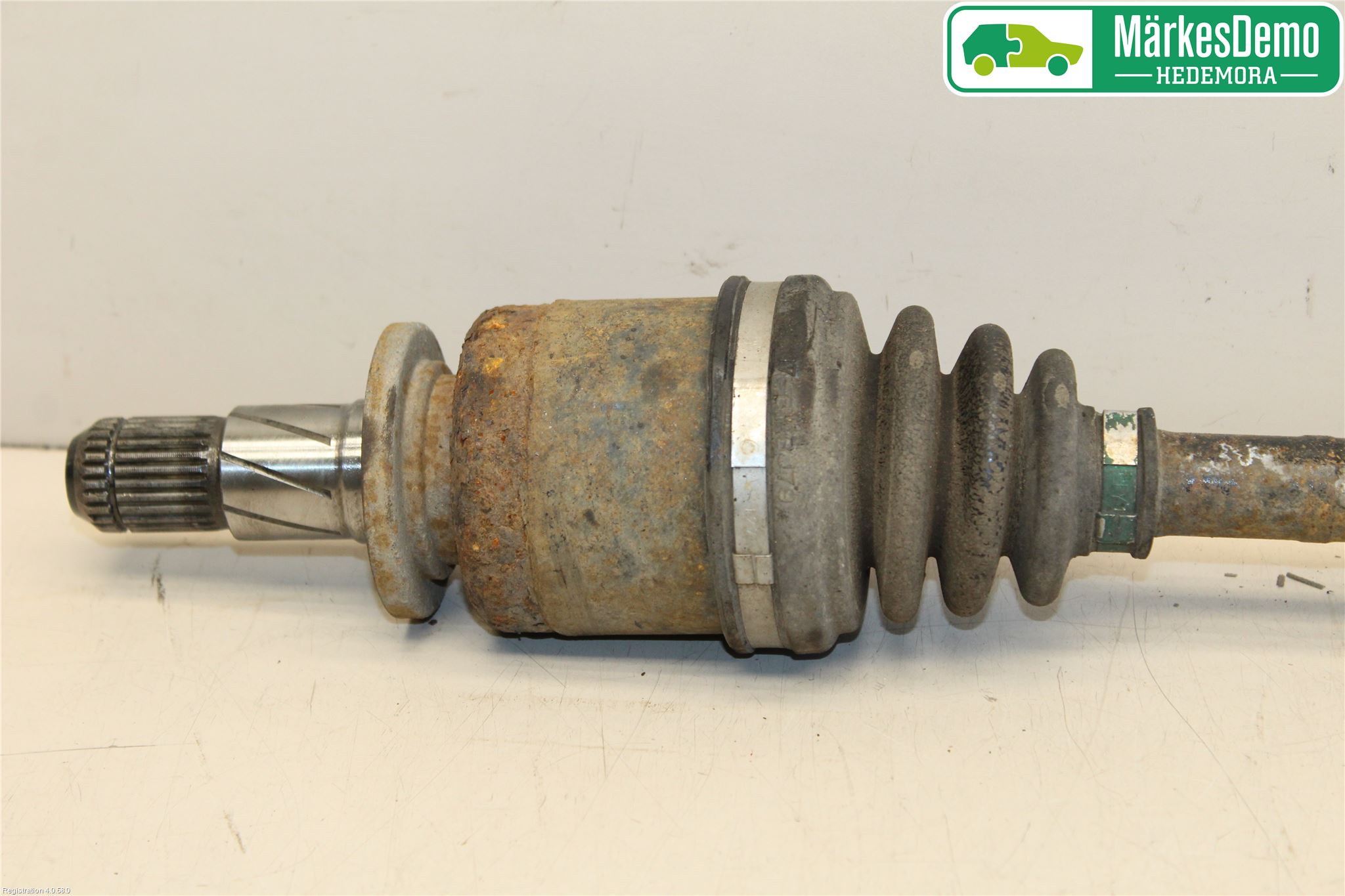 Subaru FORESTER SH  08-13 Drivaksel Bak Kompl Venstre