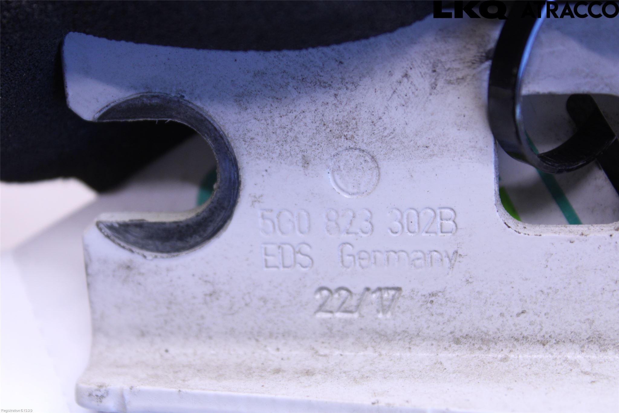 Volkswagen VW GOLF / E-GOLF VII 13-20 Panser Hengsel - Hengsler