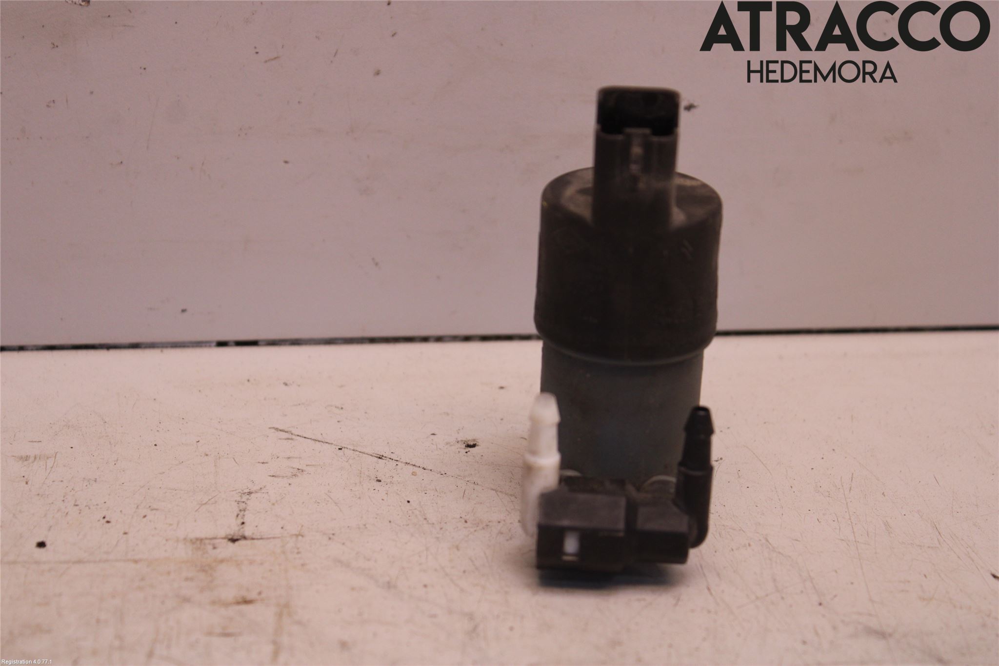 Nissan QASHQAI   07-10 Spylerpumpe Frontrute