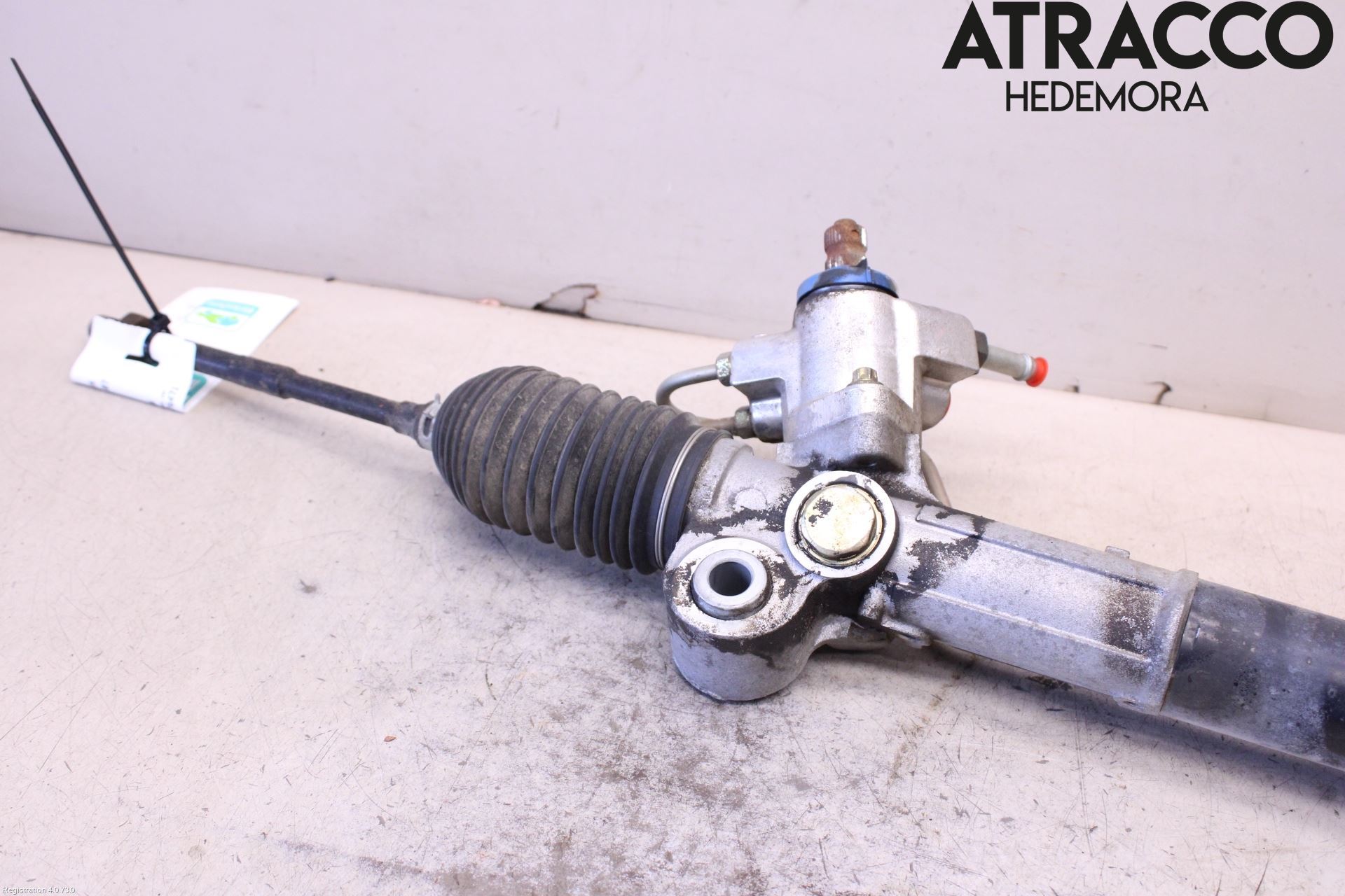 Nissan X-TRAIL     01-07 Servo Snekke - Tannstang