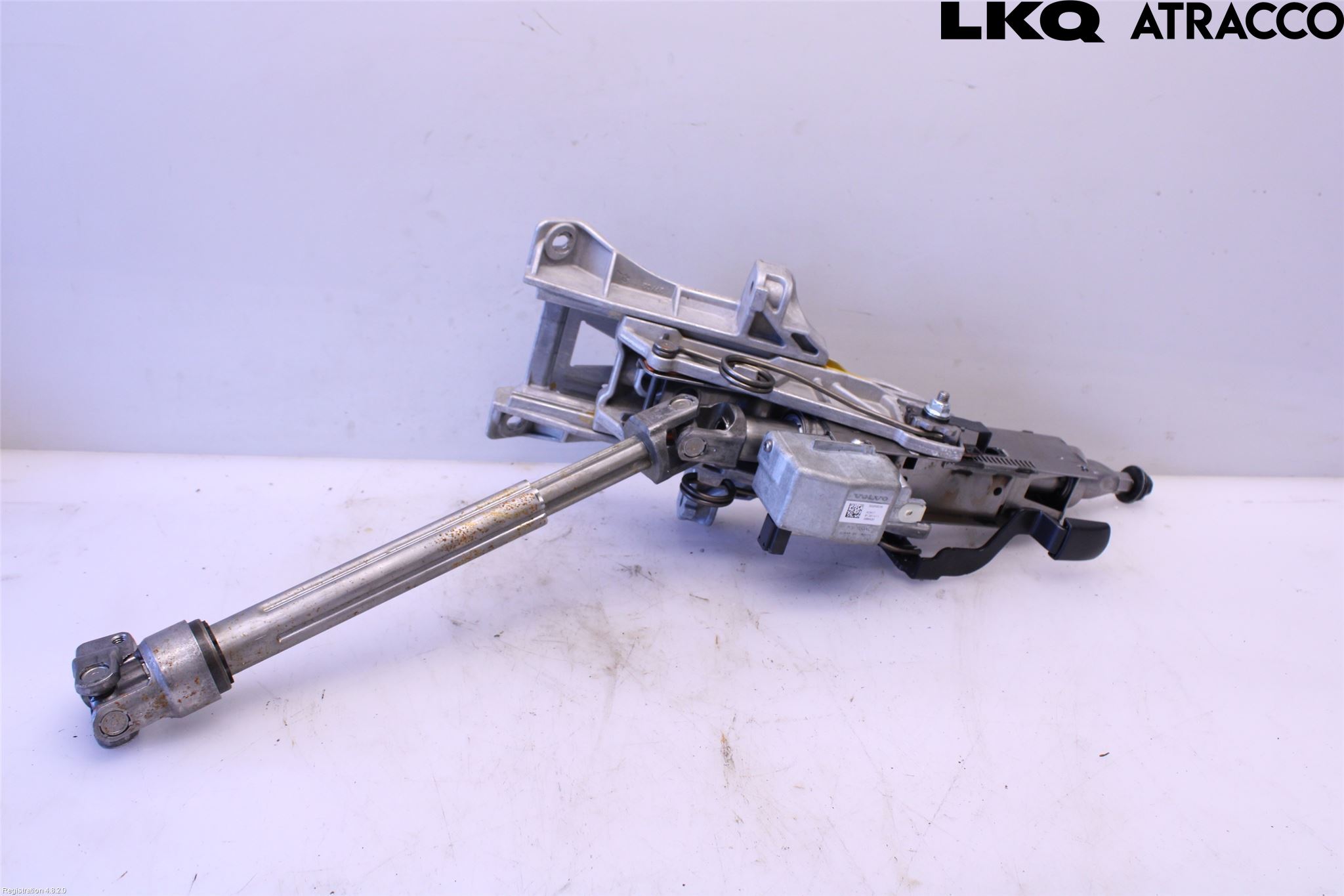 Volvo XC60 18- Rattakselaggregat Justerbart