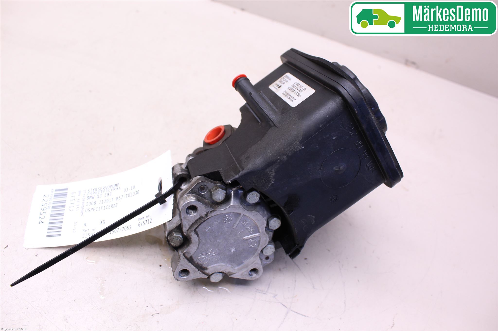 BMW X3 E83     03-10 Servo Pumpe