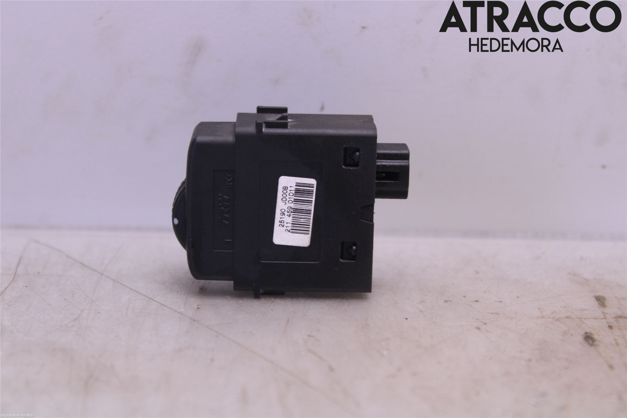 Nissan QASHQAI 10-14 Bryter Hovedlys