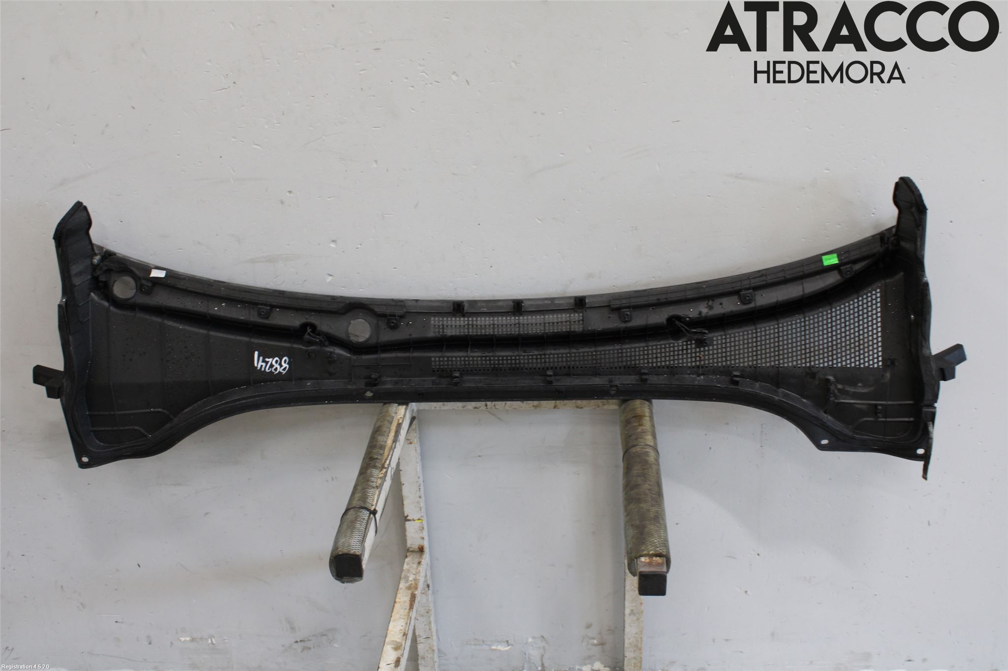 Kia PROCEED 19- Visker Deksel-Grill-Under Frr