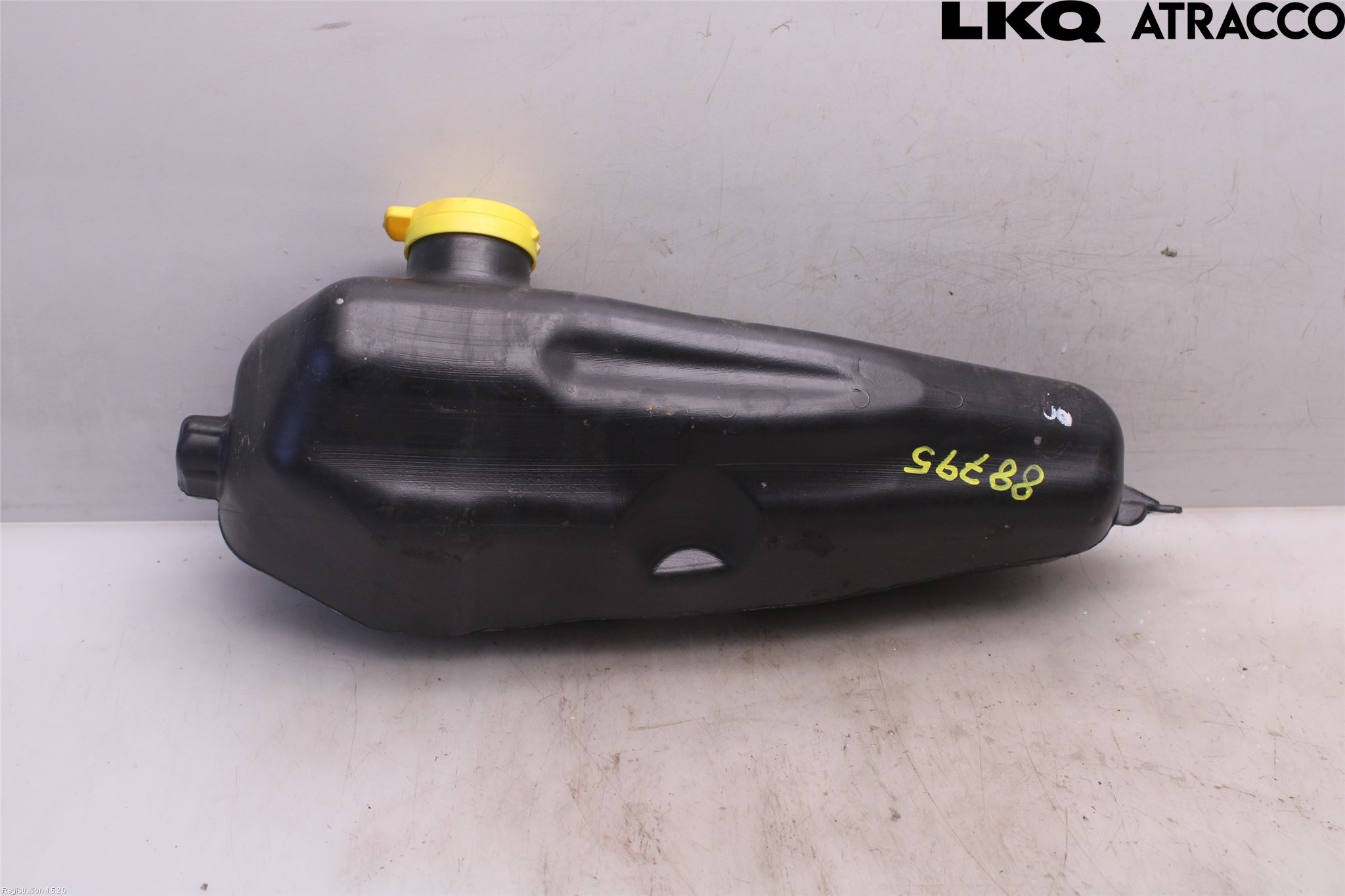 Dacia DUSTER 18-24 Spylerbeholder Frontrute