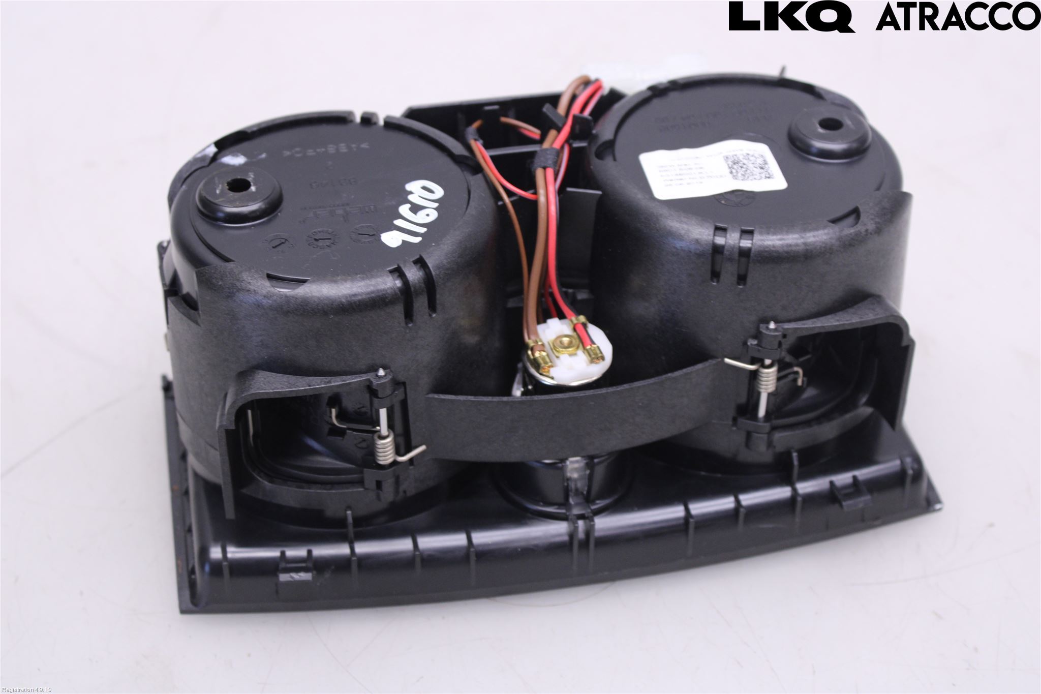 BMW 5 G30/G31/F90 17-23 Innr Koppholder