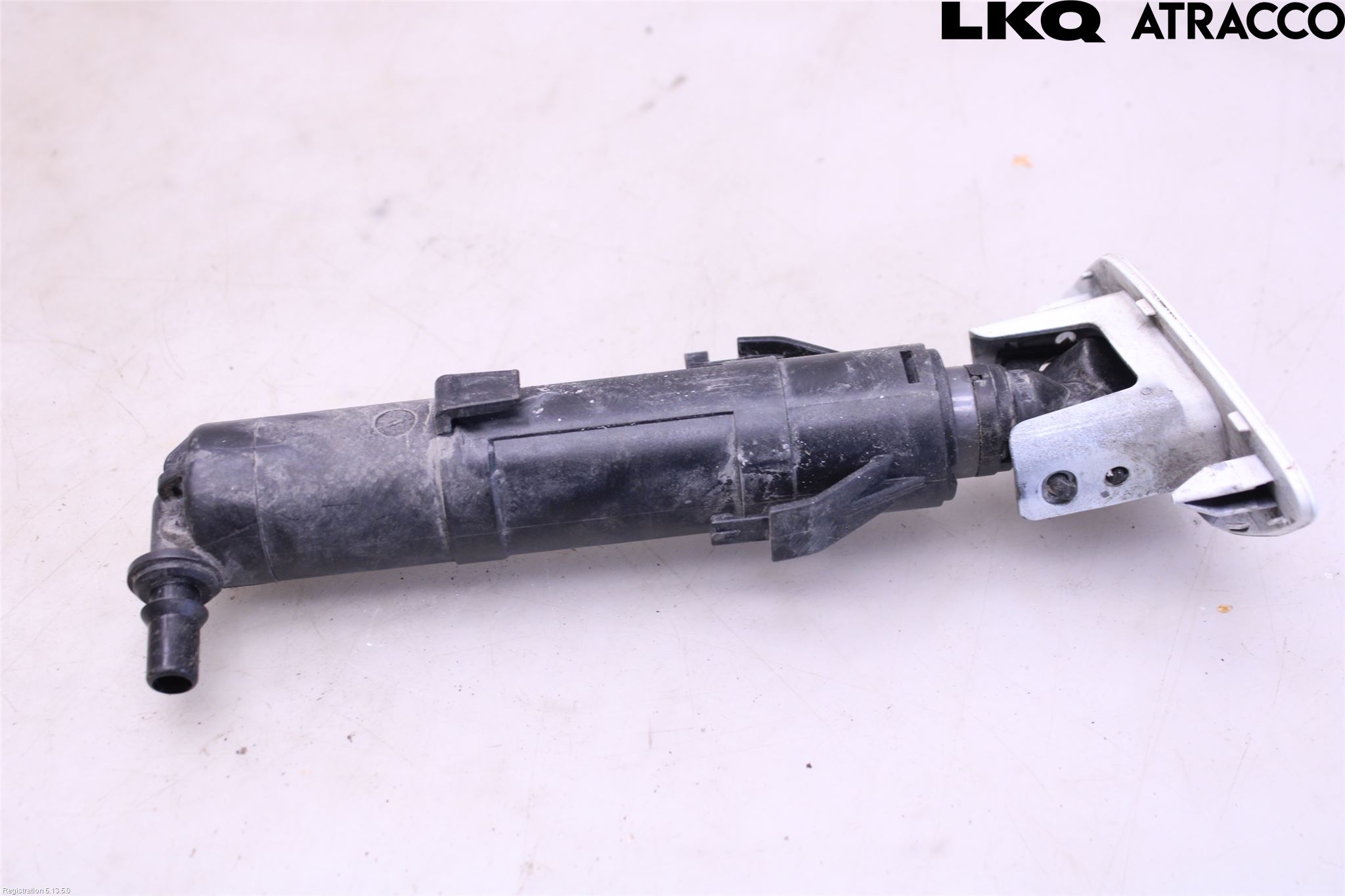 Volkswagen VW TIGUAN 16-24 Spylerdyse Frontlykter