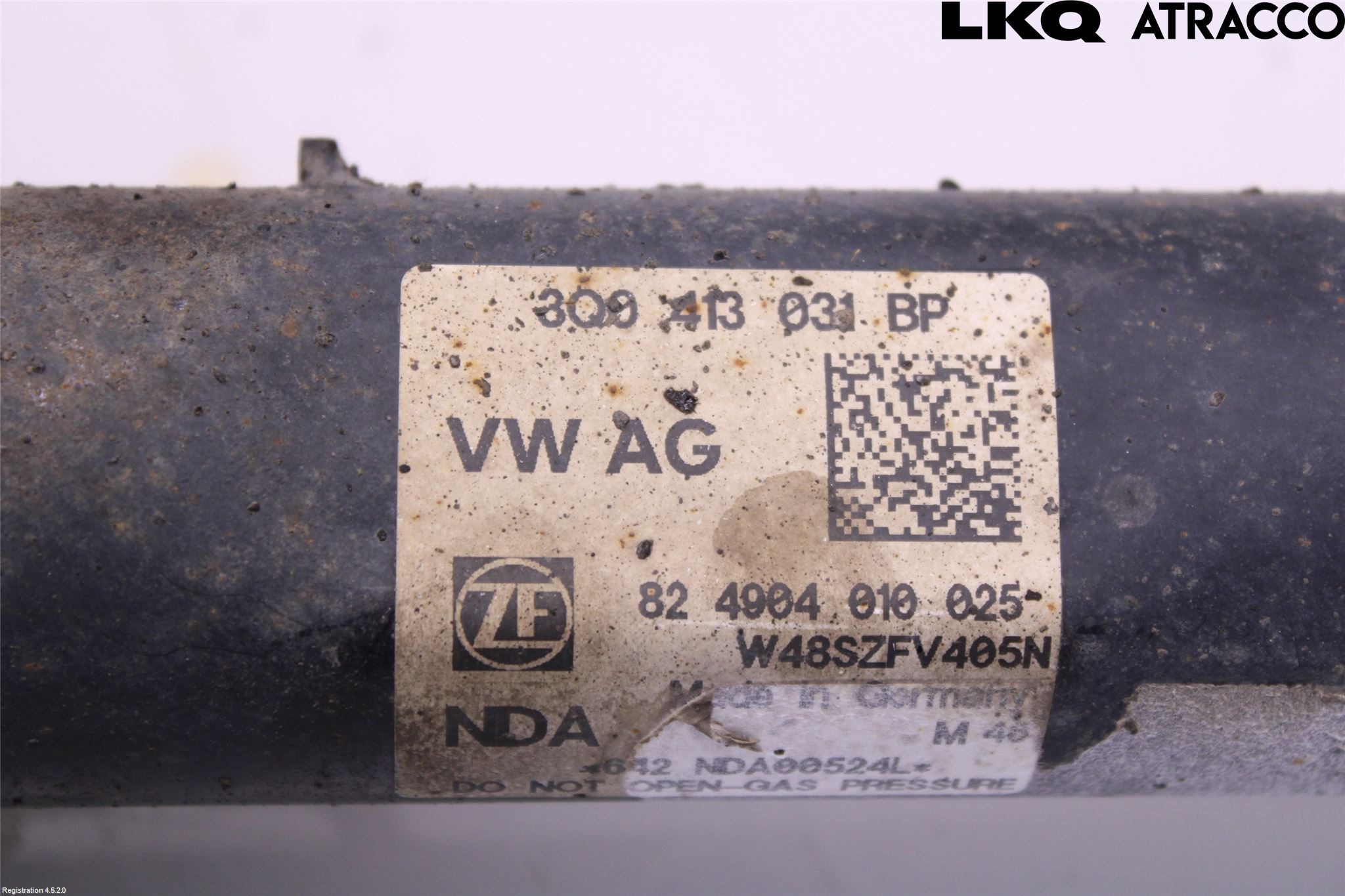 Volkswagen VW PASSAT 15-19 Fjærbein Foran Venstre