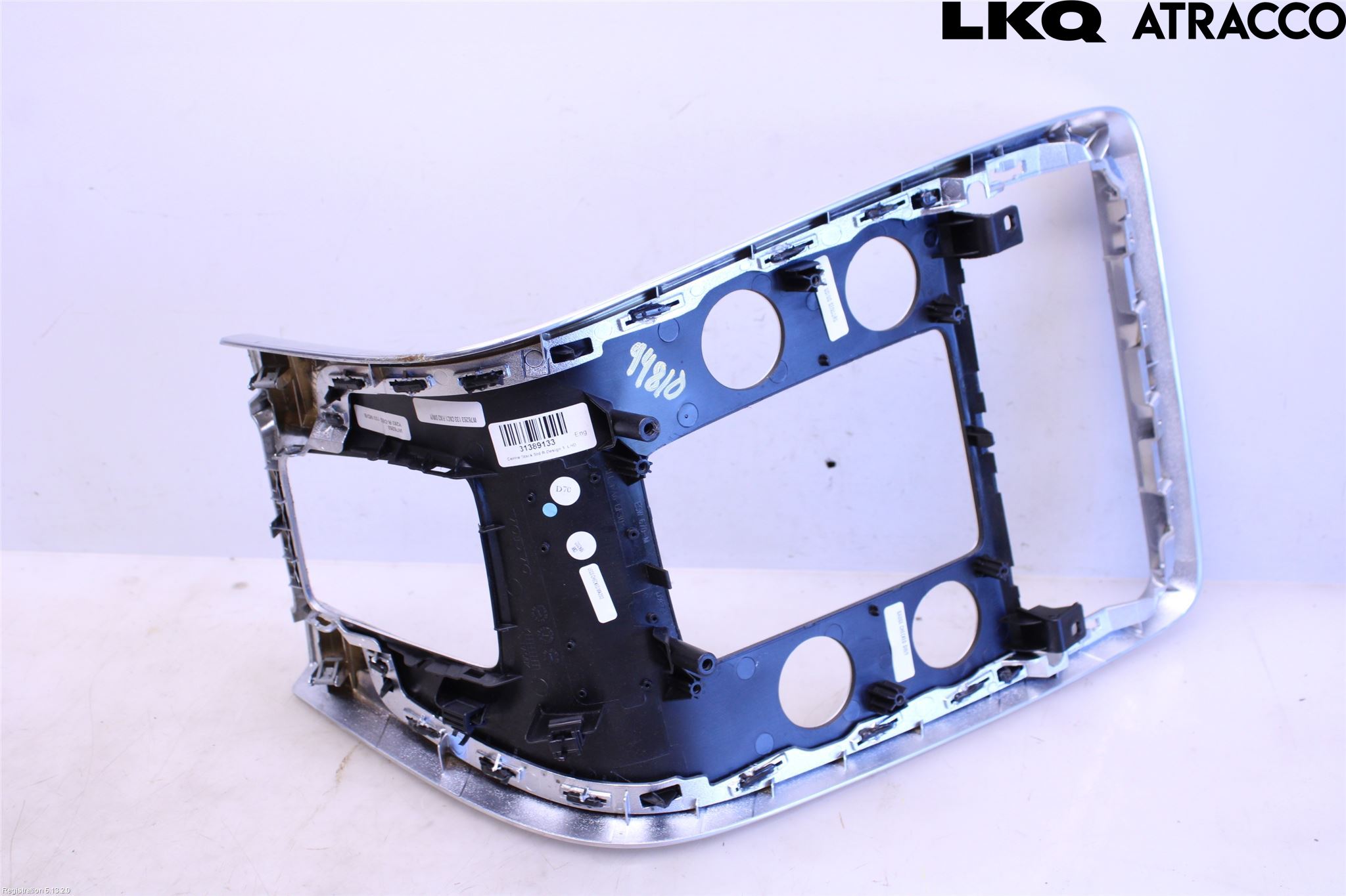 Volvo V60 14-18 Instrumentkonsoll Midt
