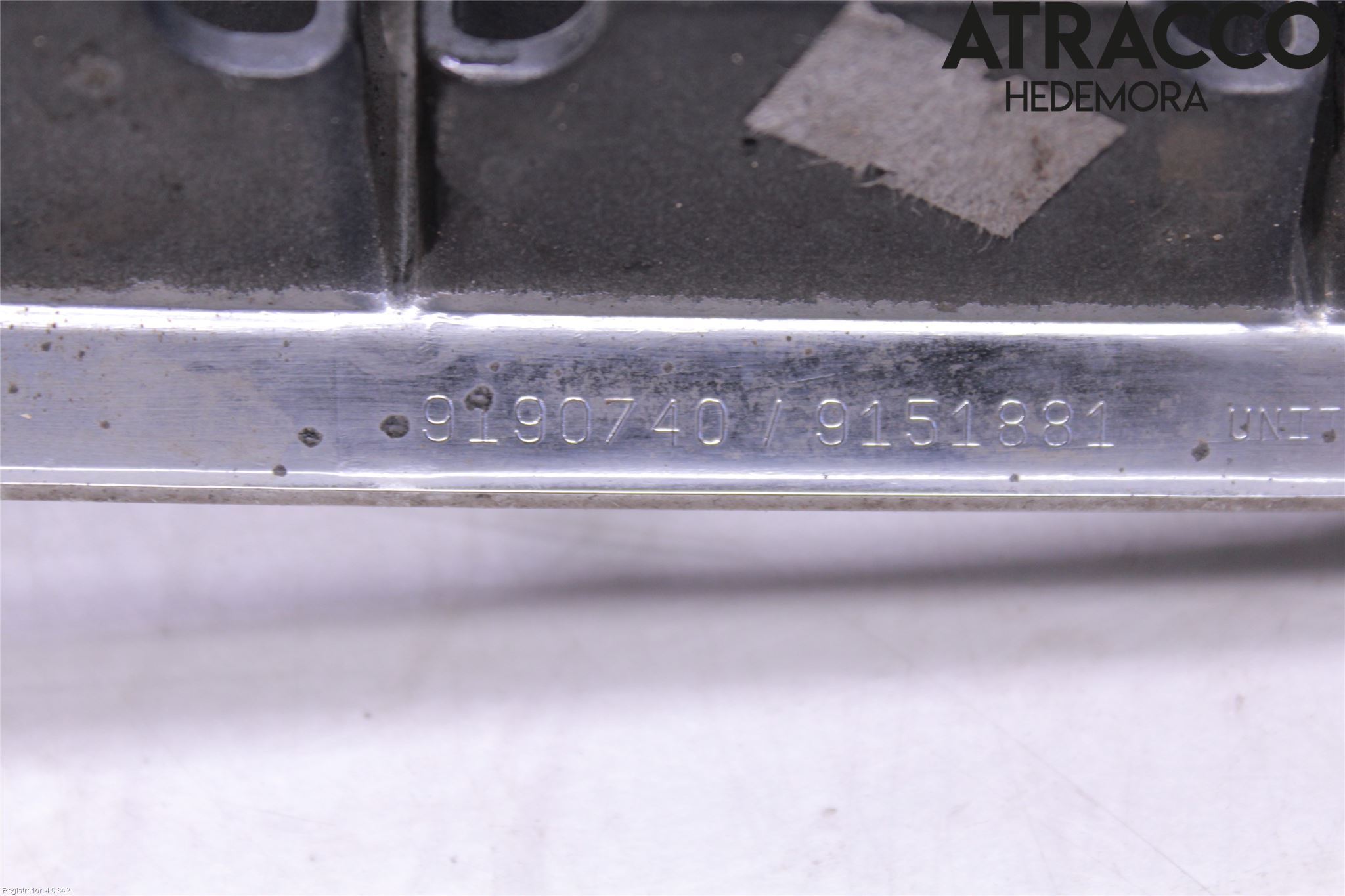 Volvo S60 01-04 Grill Komplett