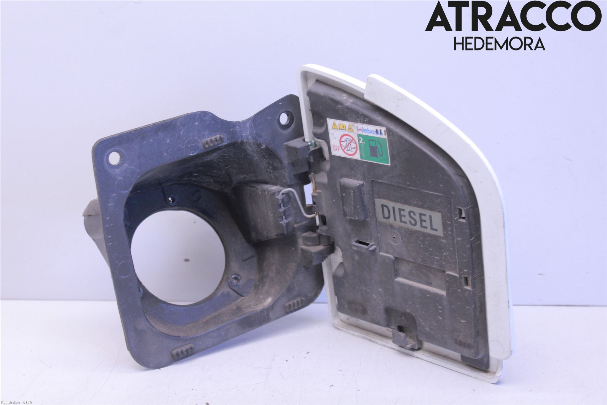 Nissan NV400 12-24 Drivstoff Tankluke