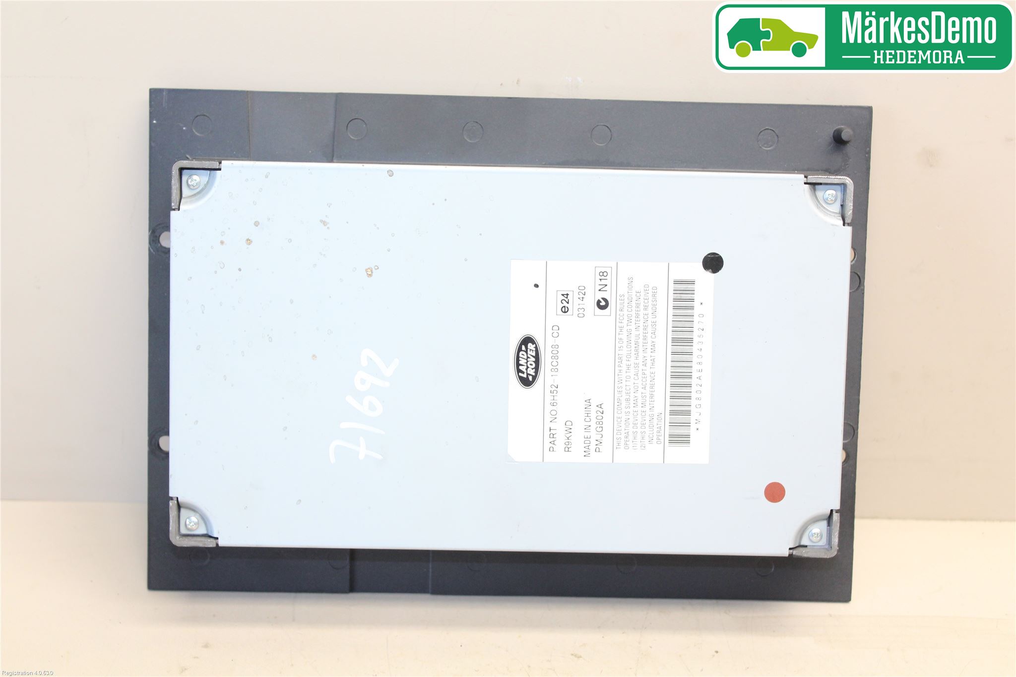 Jaguar XF 08-15 Stereo Forsterker