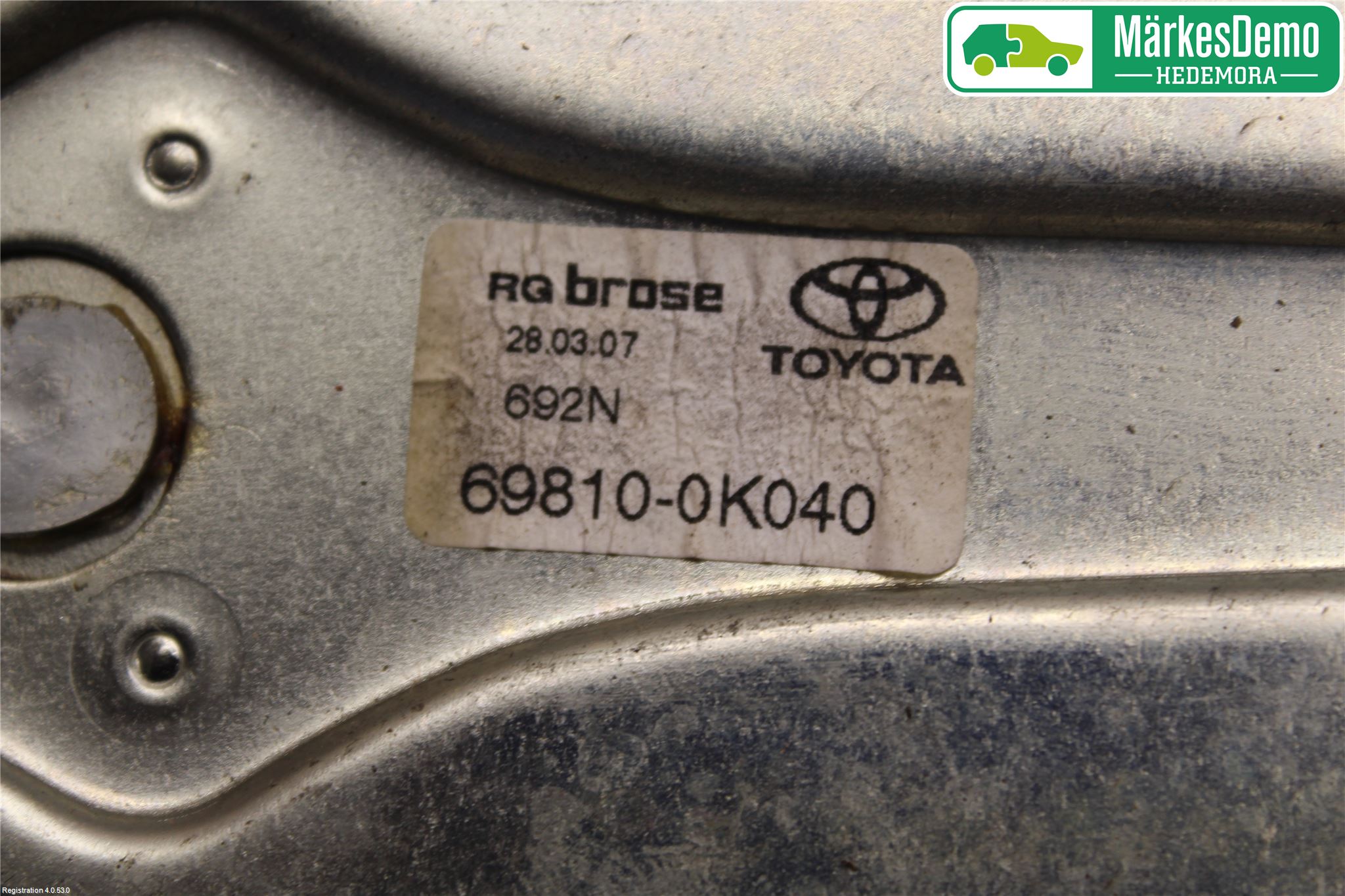 Toyota HILUX 05-16 Vindusheis El Komp