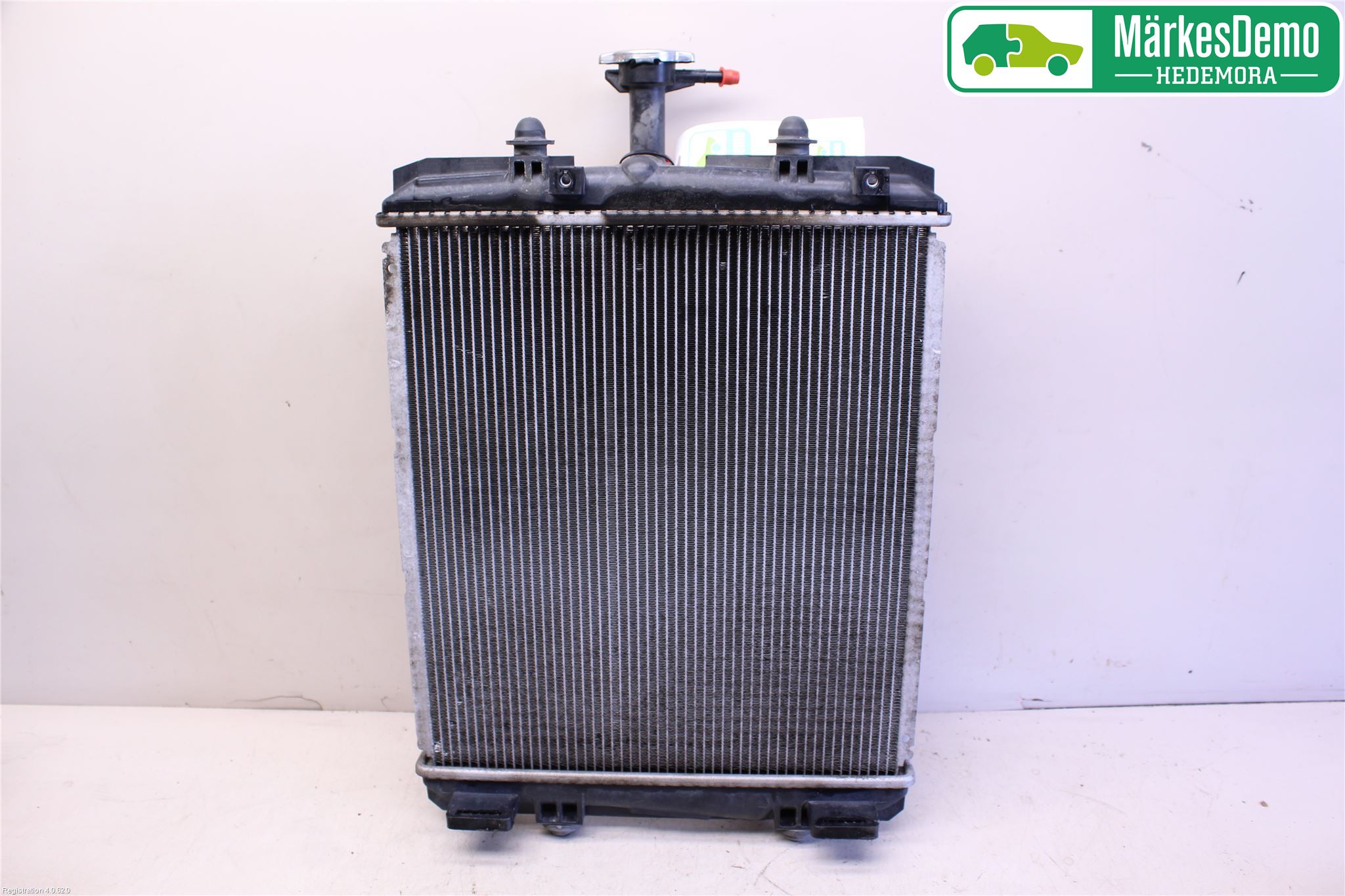 Toyota AYGO 06-14 Radiator Automat