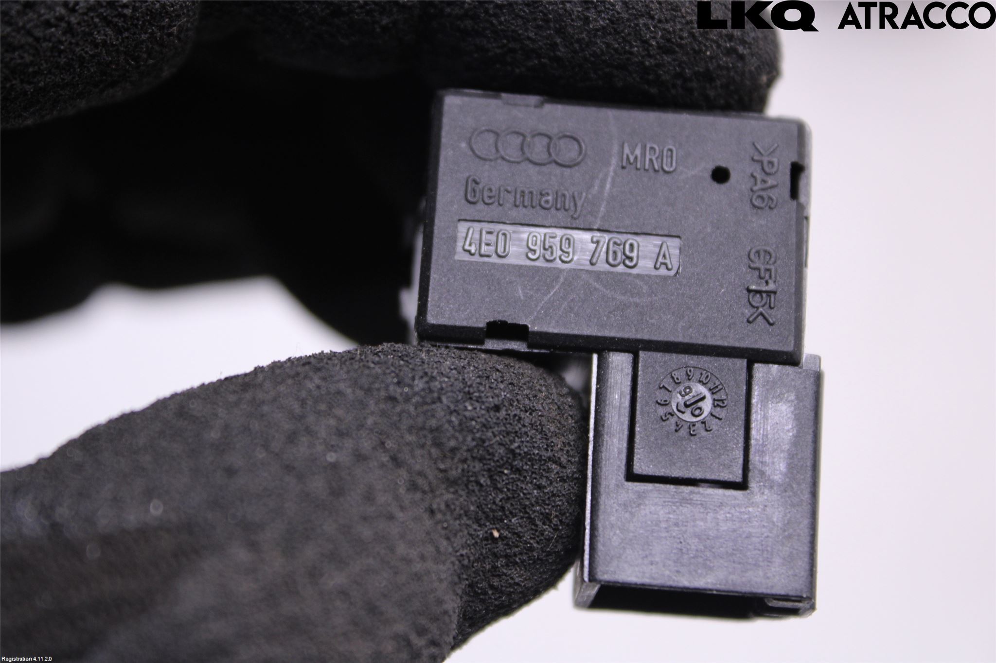 Audi A8/S8 4E  02-09 Bryter Øvrig