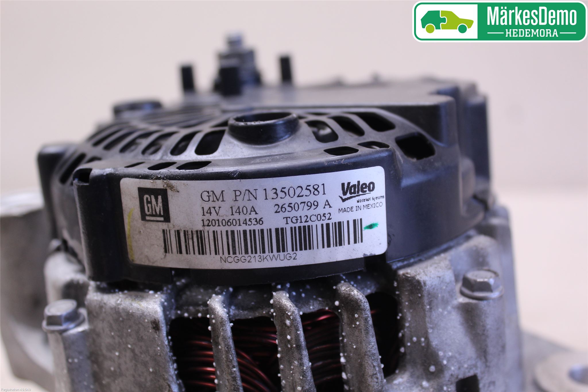 Opel INSIGNIA 09-16 Dynamo