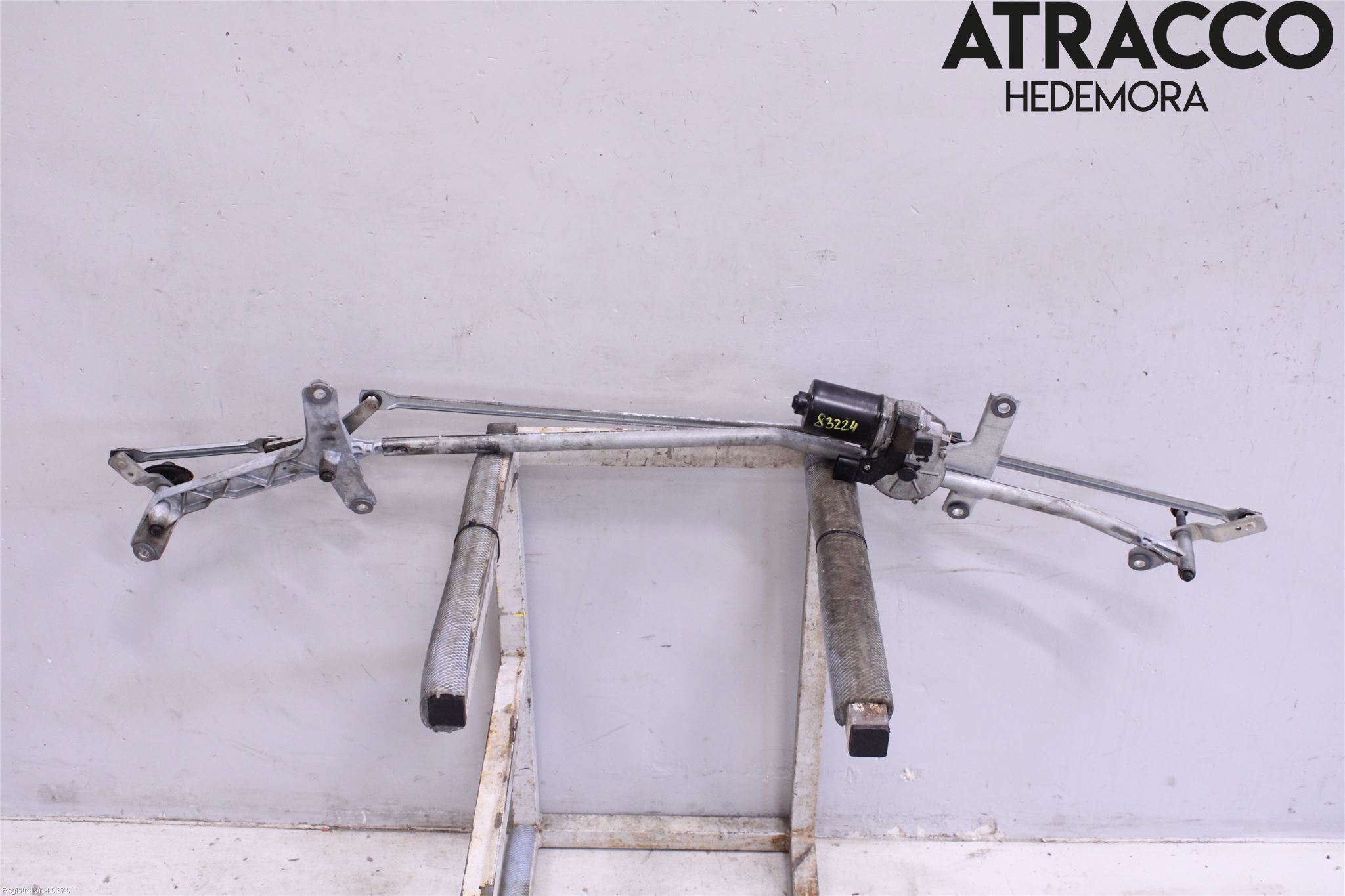 Mercedes-Benz MB VITO/VIANO (W639) 04-14 Viskermotor Frontrute
