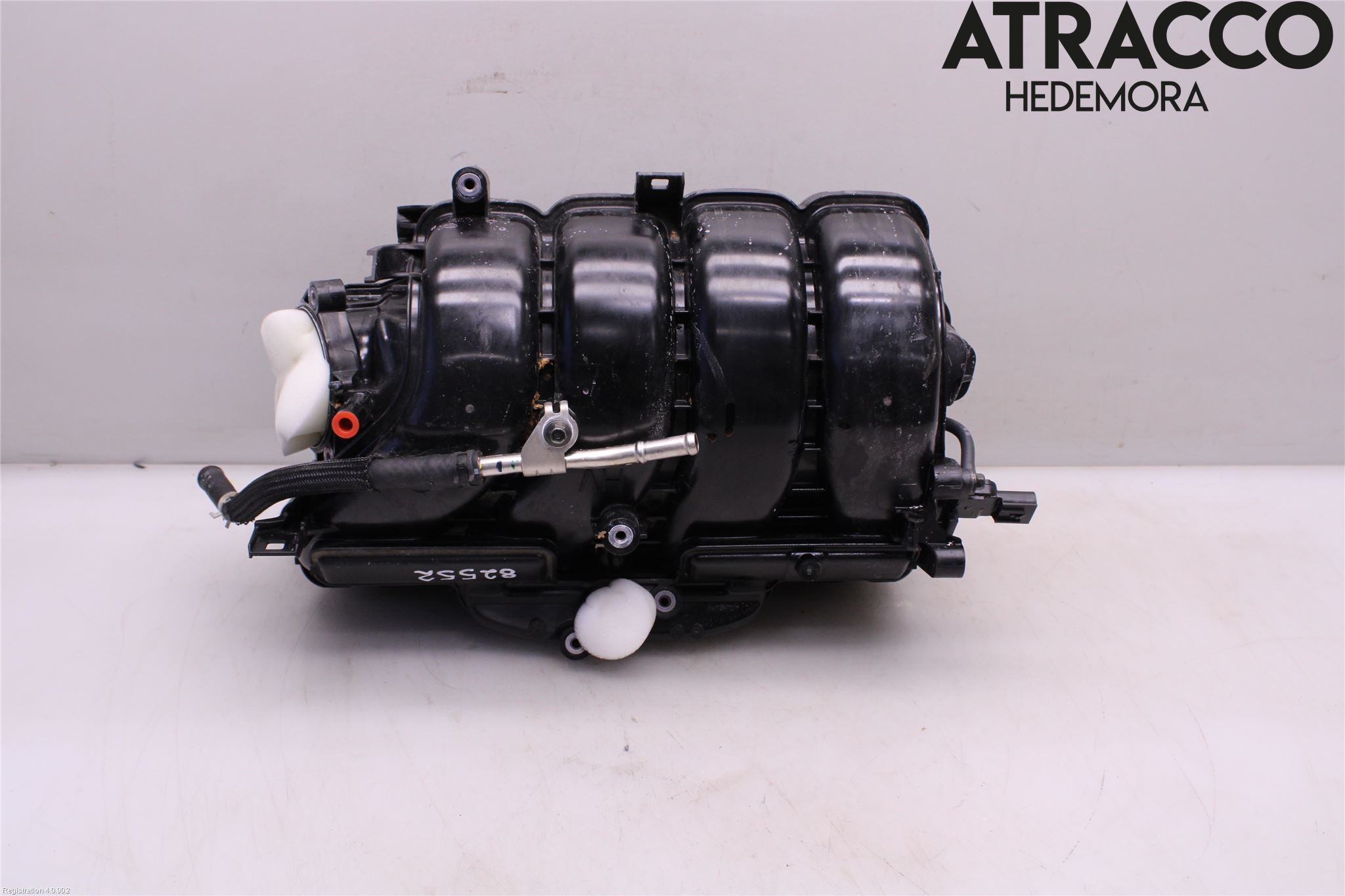 Toyota RAV4 19- Innsugningsmanifold