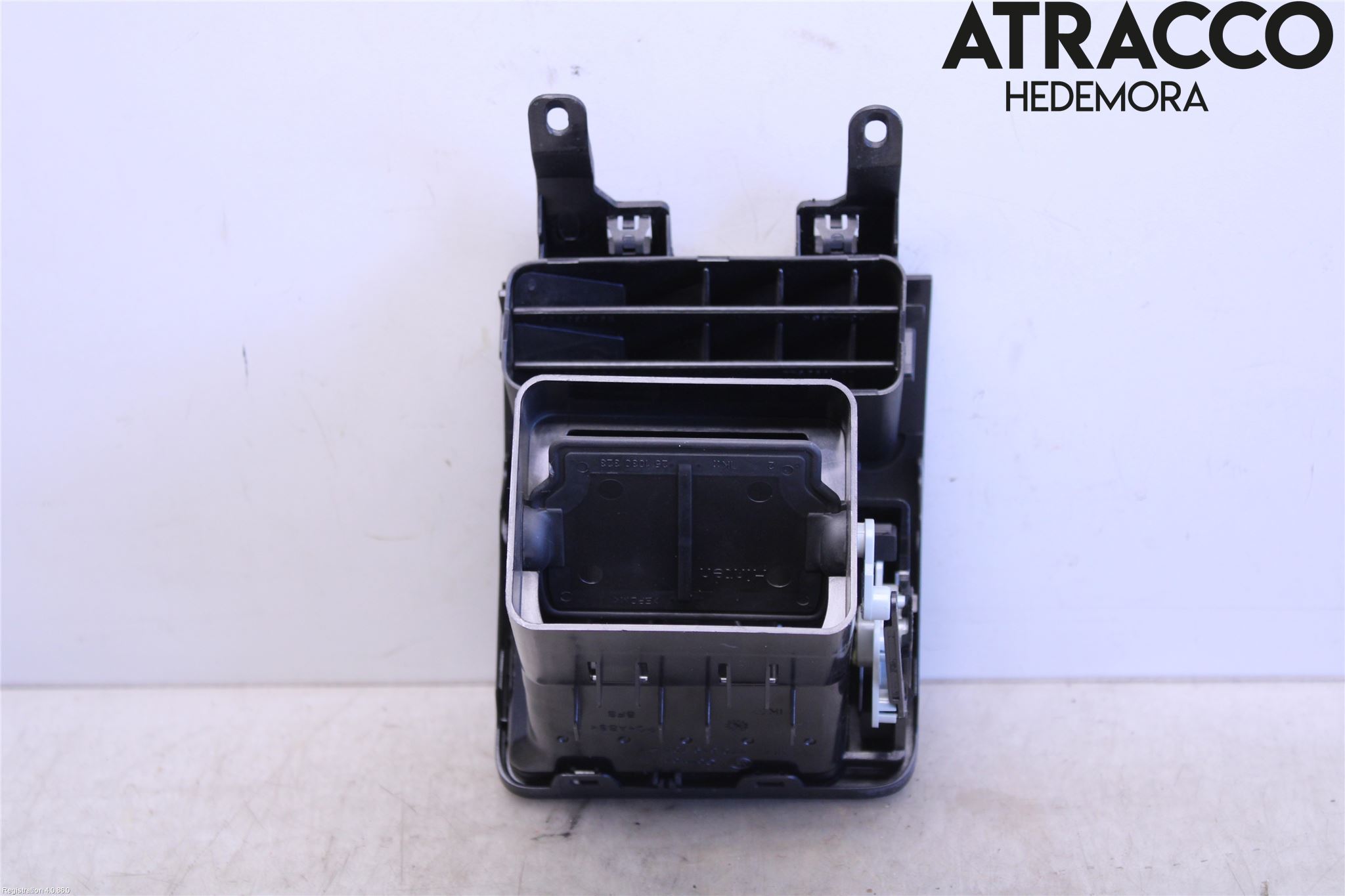 Volkswagen VW TOURAN 10-15 Dashbord Kanal - Dyse