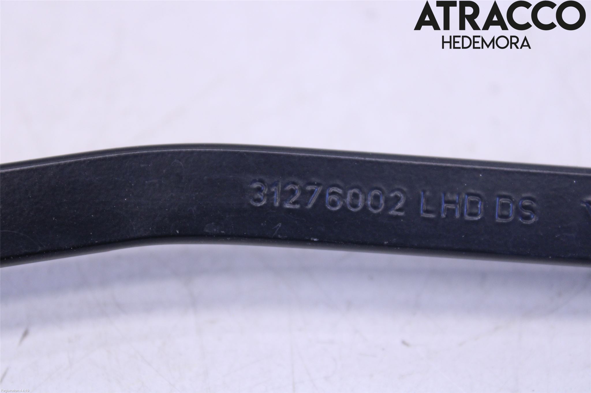 Volvo XC70 08-13 Viskerarm-Armer Frontrute