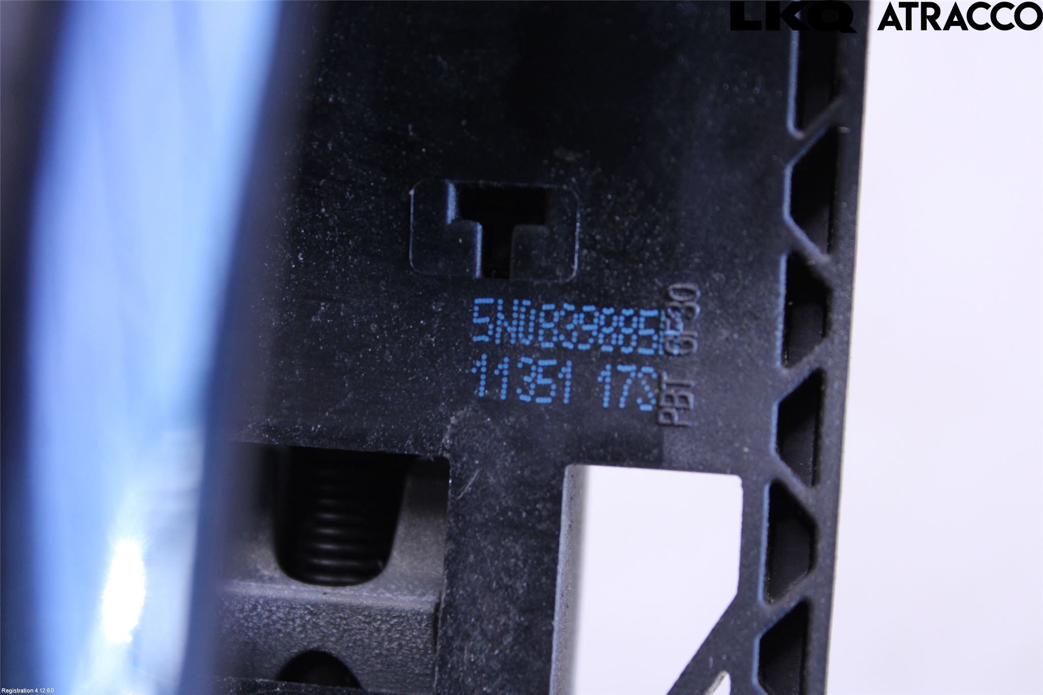 Volkswagen VW GOLF VI 09-13 Dørhandtak Ytre Høyre