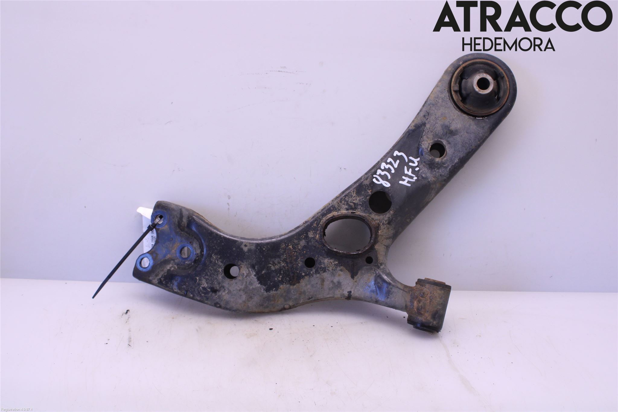 Toyota RAV4 13-18 Bærearm Foran Høyre Nedre