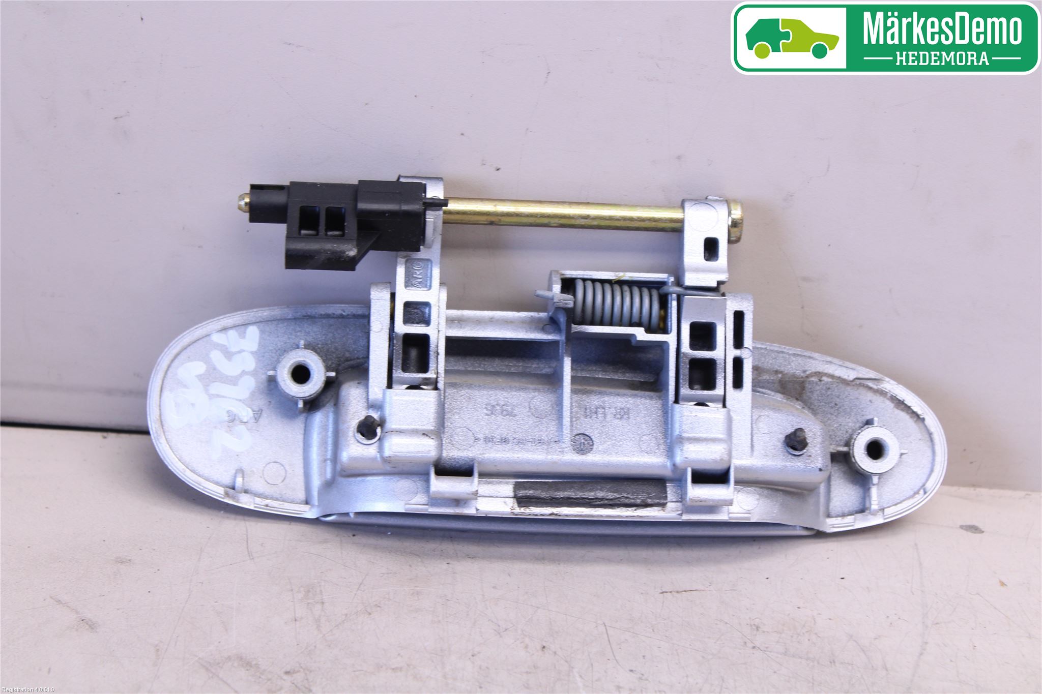 Toyota YARIS P1 03-05 Dørhandtak Ytre Venstre