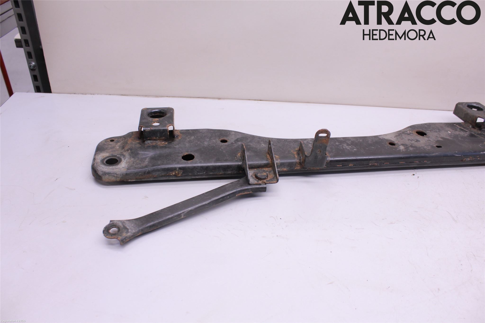 Nissan QASHQAI 14-17 Radiator Feste - Ramme - Bjelk