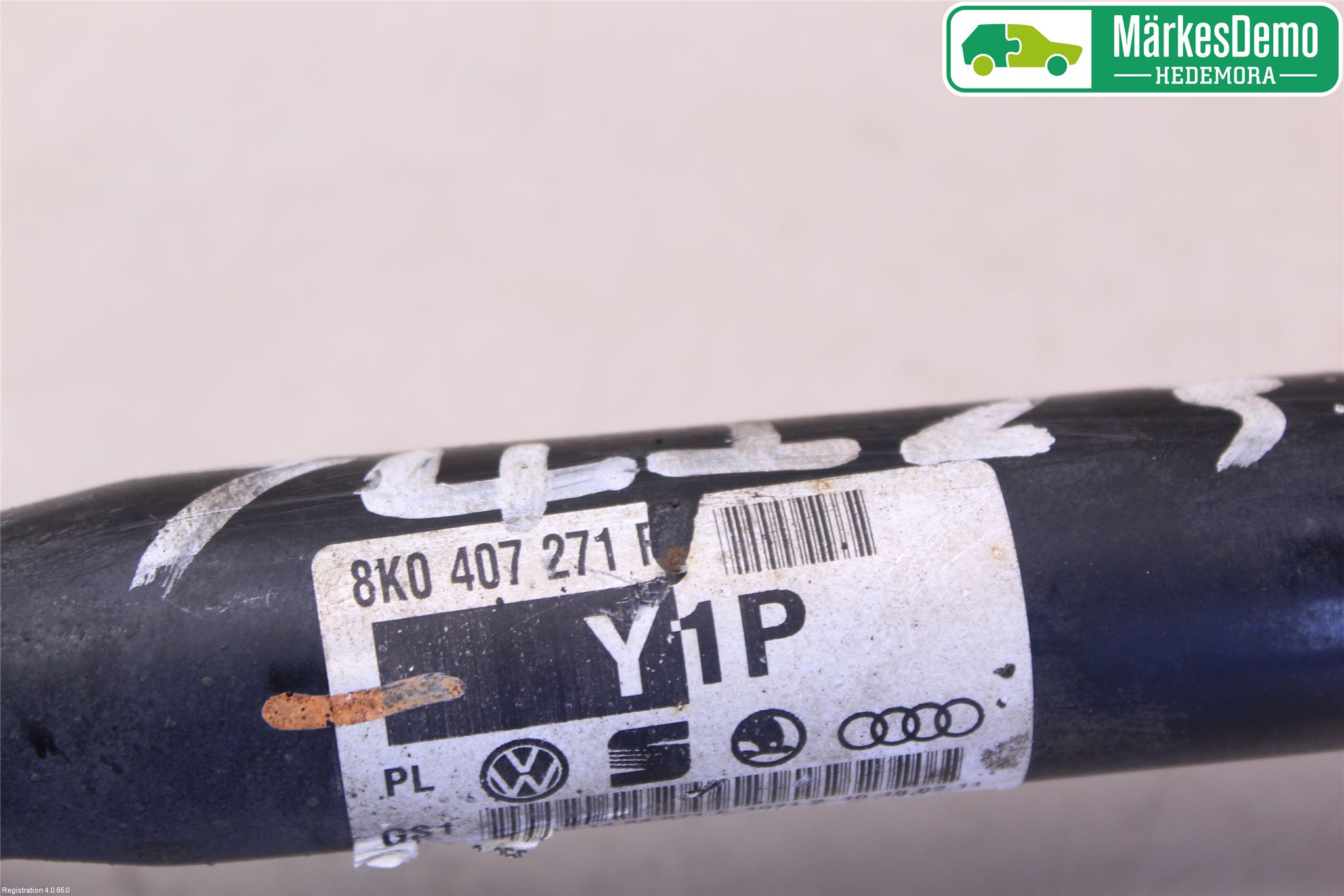 Audi A4/S4 08-11 Drivaksel Foran Kompl Venstre