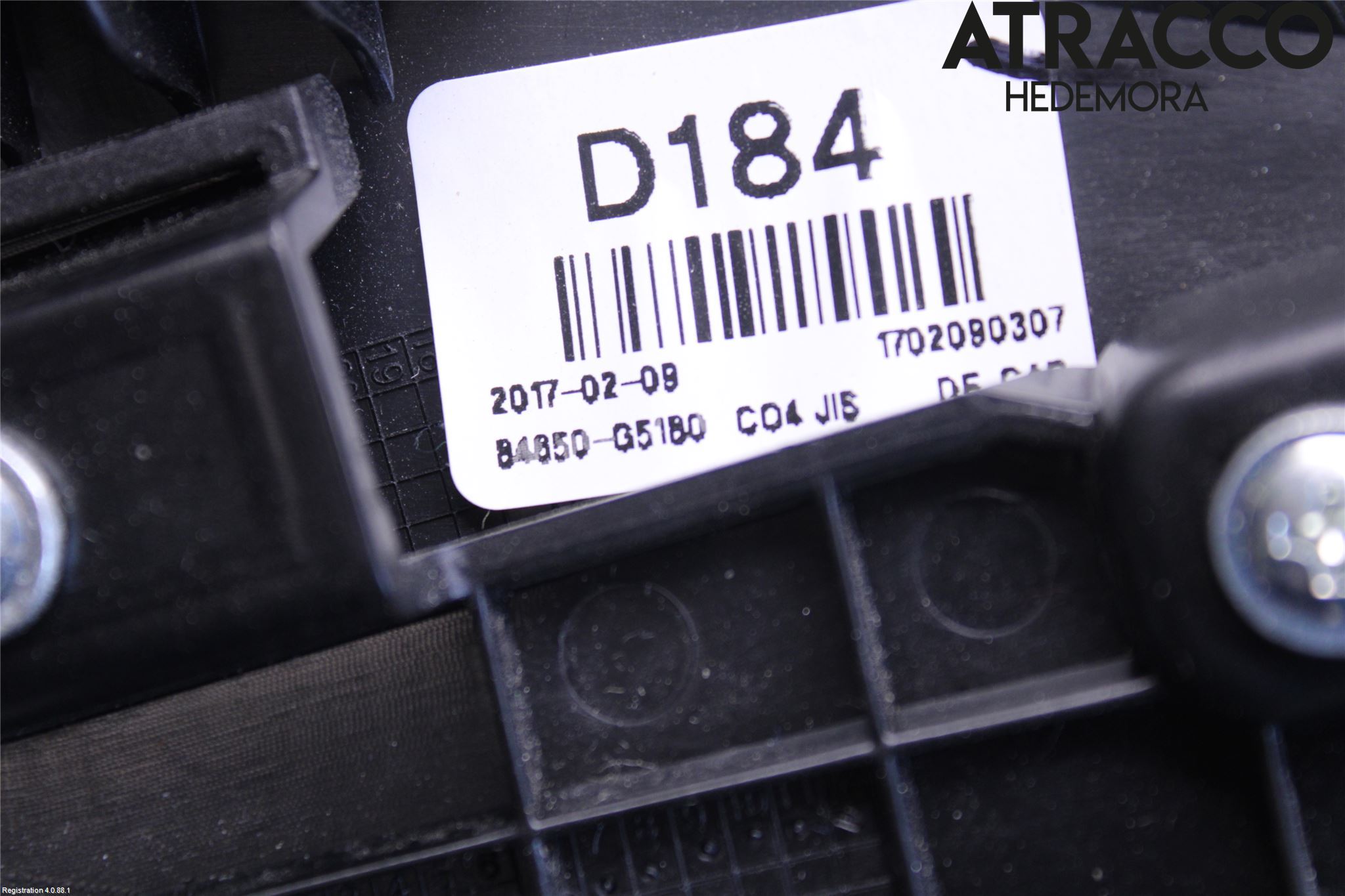 Kia NIRO (DE) 17-22 Instrumentkonsoll Midt