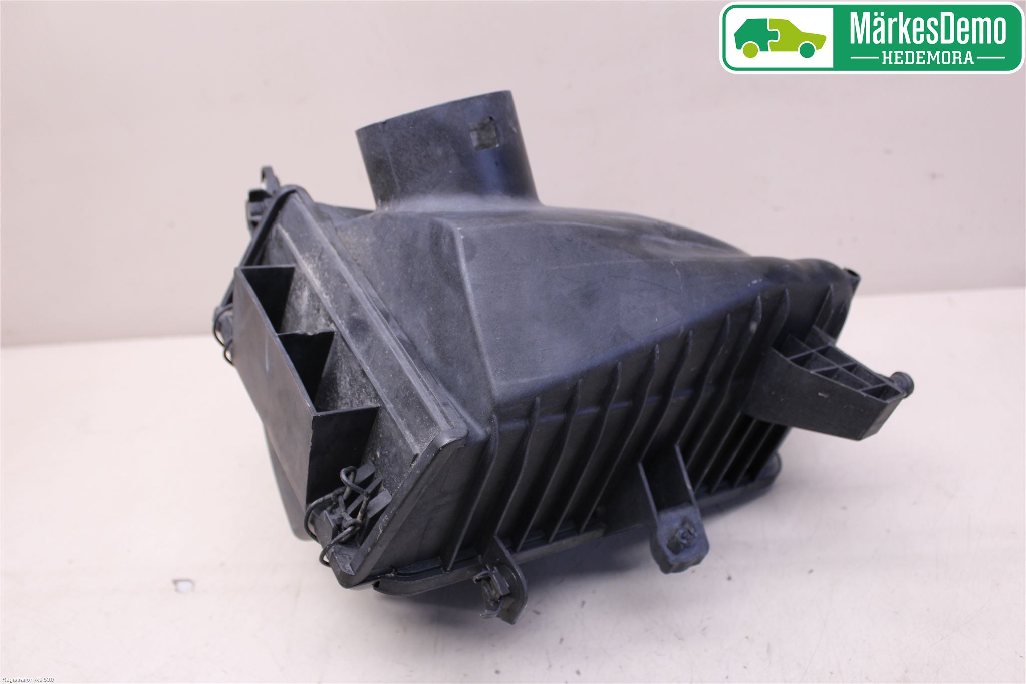 Nissan QASHQAI+2  10-14 Luftfilter Boks