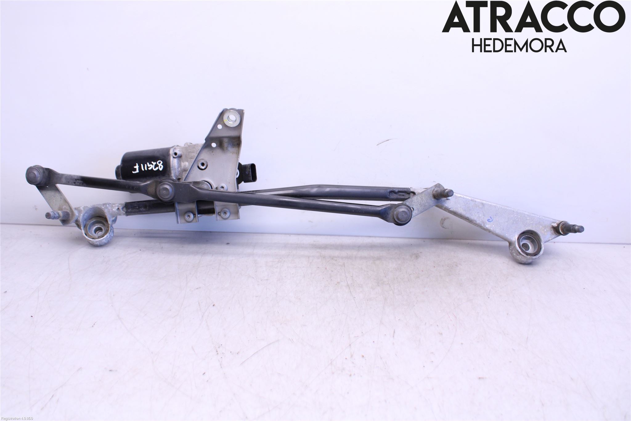 Mercedes-Benz MB CLA-KLASS (C117/X117) 13-19 Viskermotor Frontrute