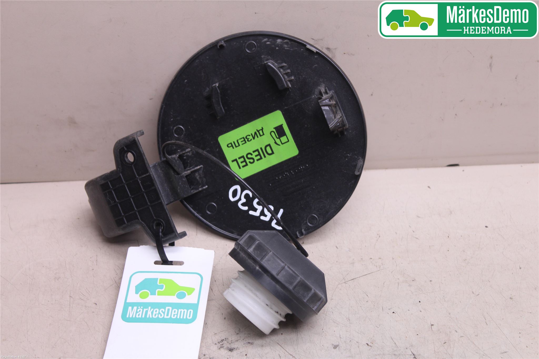 SsangYong SSANG YONG TIVOLI 17- Drivstoff Tankluke