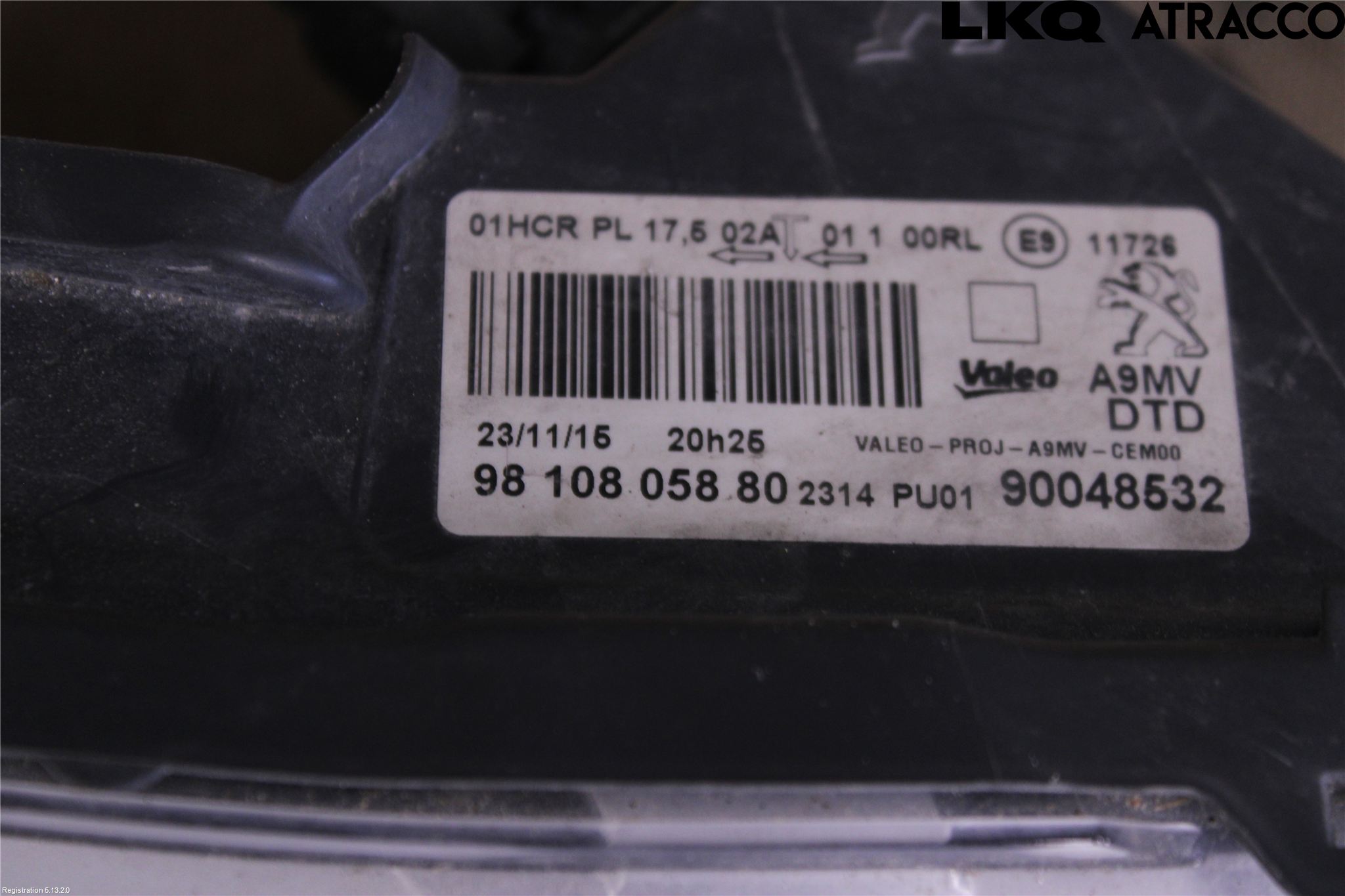 Peugeot PEUGOT 208 16-19 Frontlykt Høyre