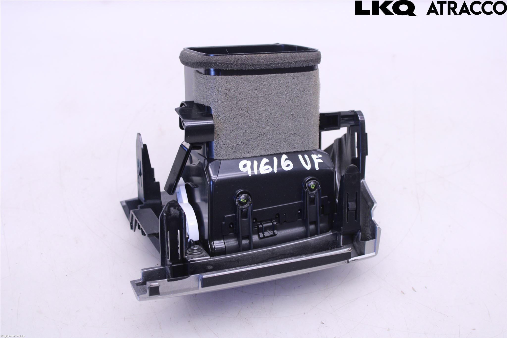 Lexus CT 200h Dashbord Kanal - Dyse