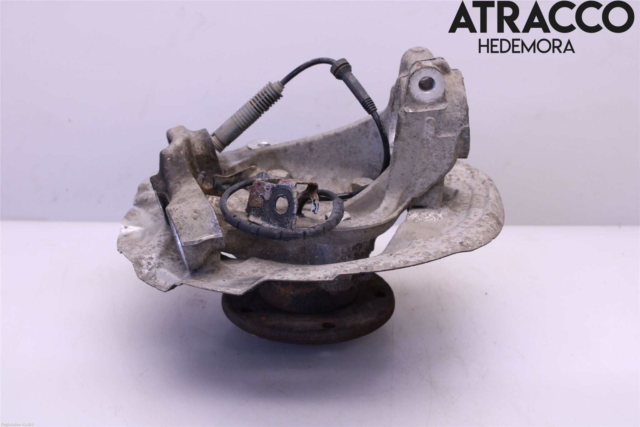 BMW 1 E87/81 5D/3D 03-11 Spindel Vf