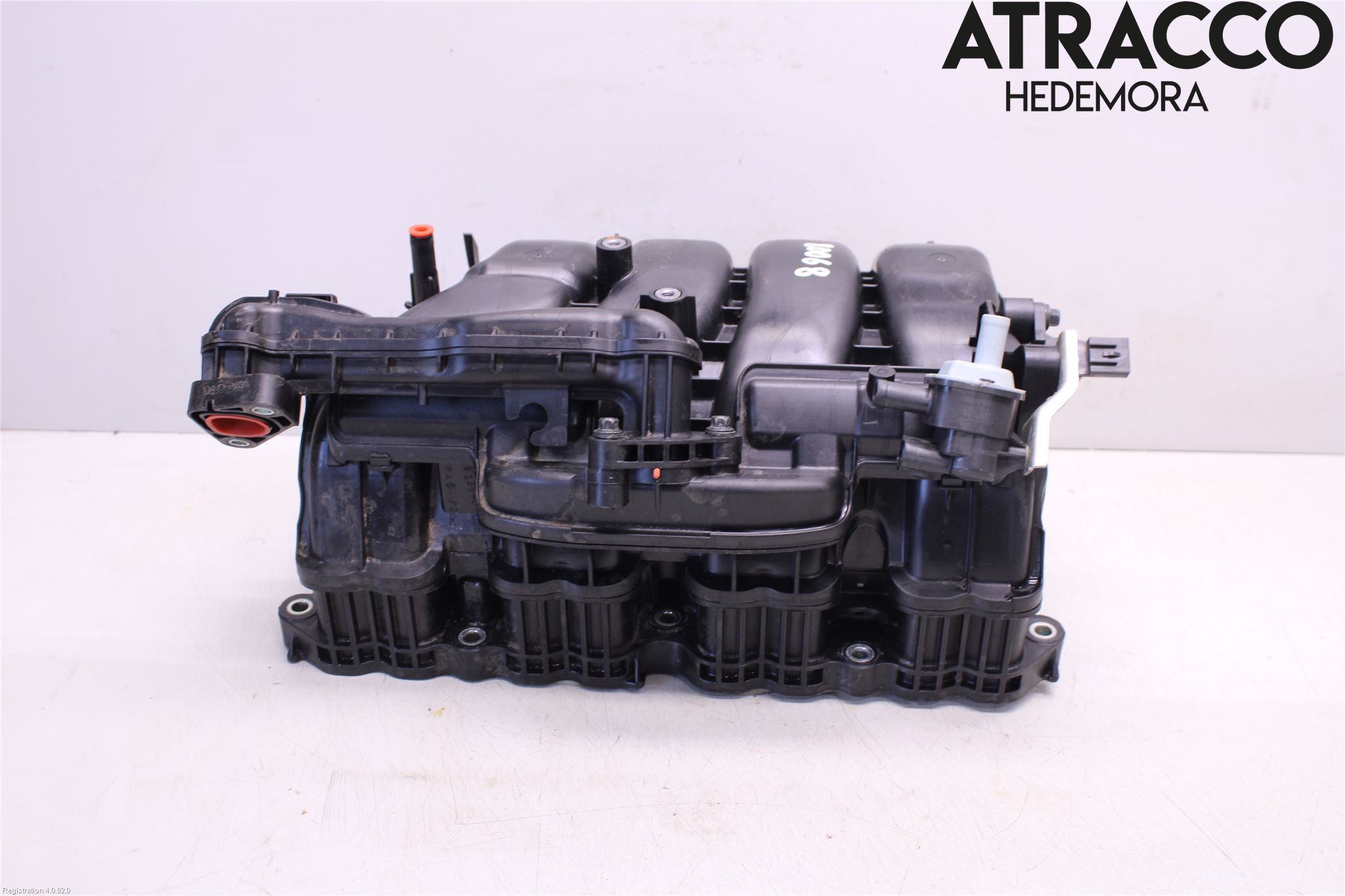 Toyota RAV4 19- Innsugningsmanifold