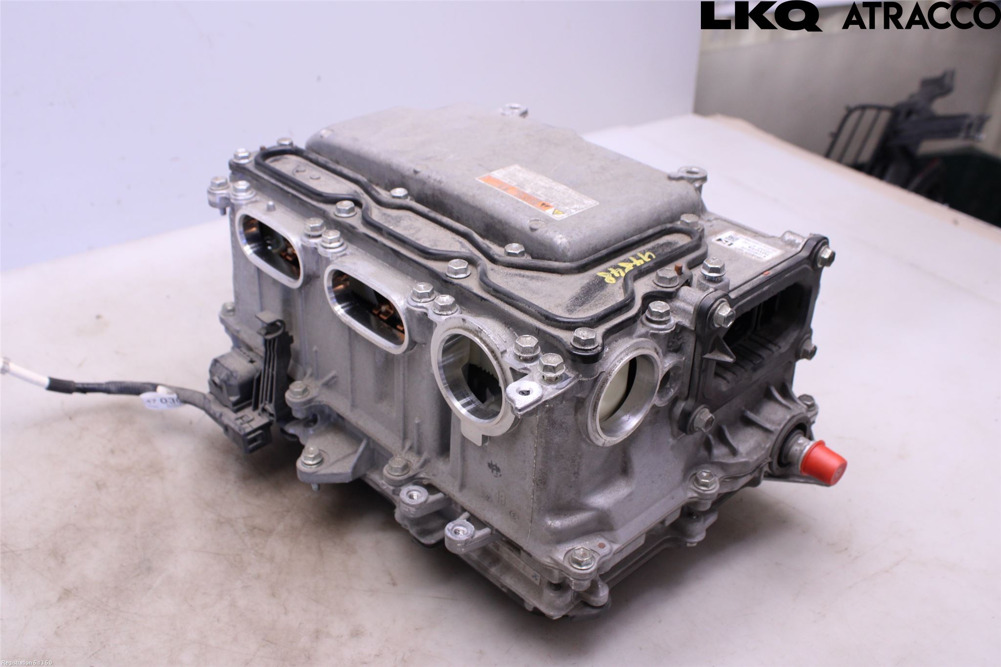 Toyota AURIS 13-19 Inverter Hybrid