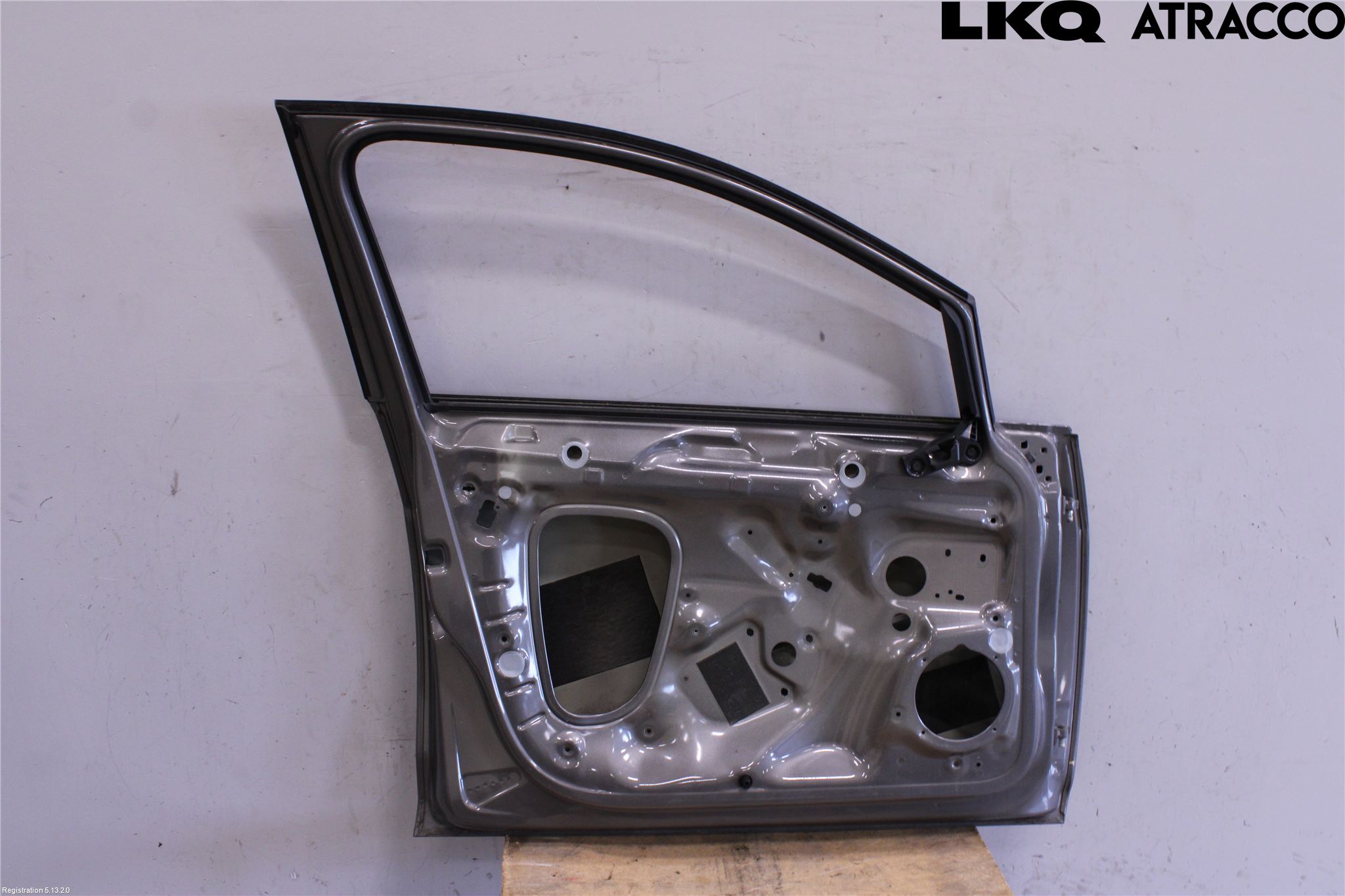 Volkswagen VW GOLF / E-GOLF VII 13-20 Dør 4D Foran Venstre