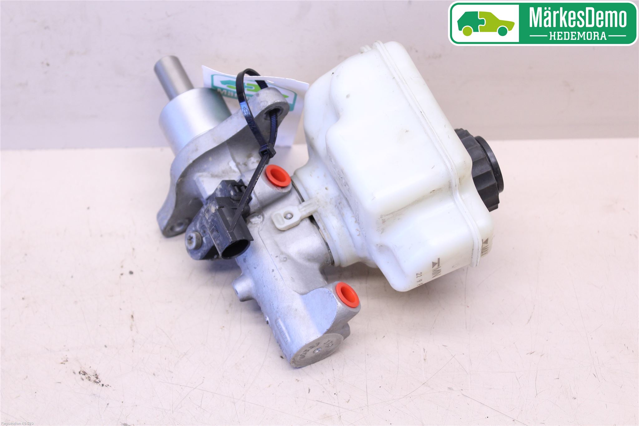 Volkswagen VW GOLF PLUS/CROSS GOLF 04-14 Brems Hovedsylinder