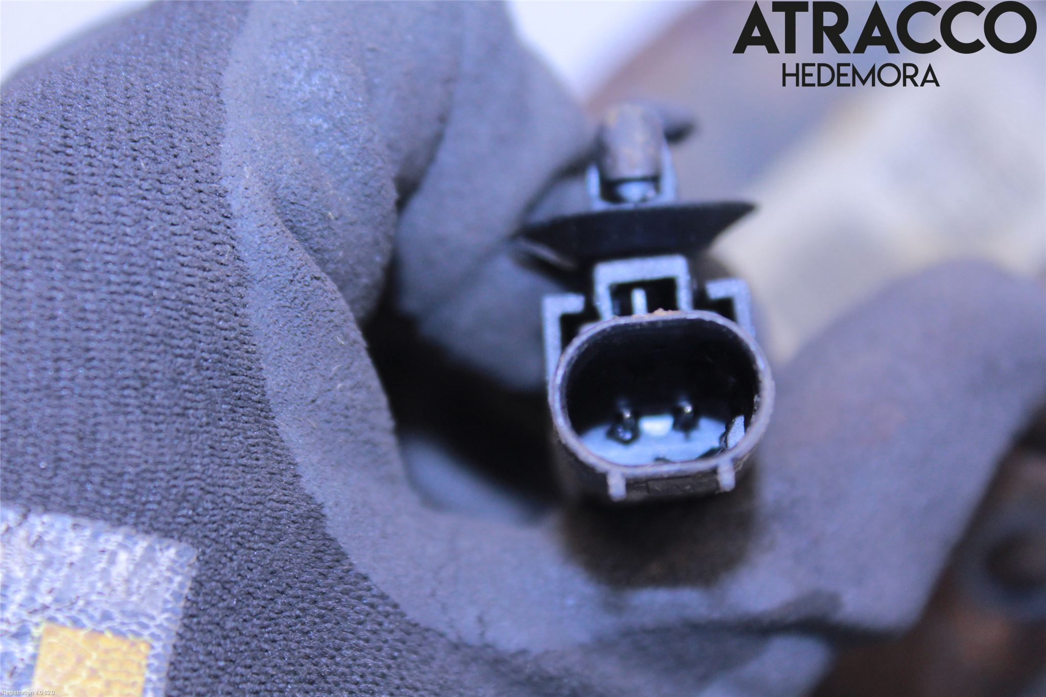 Toyota AURIS 07-09 Spindel Hf