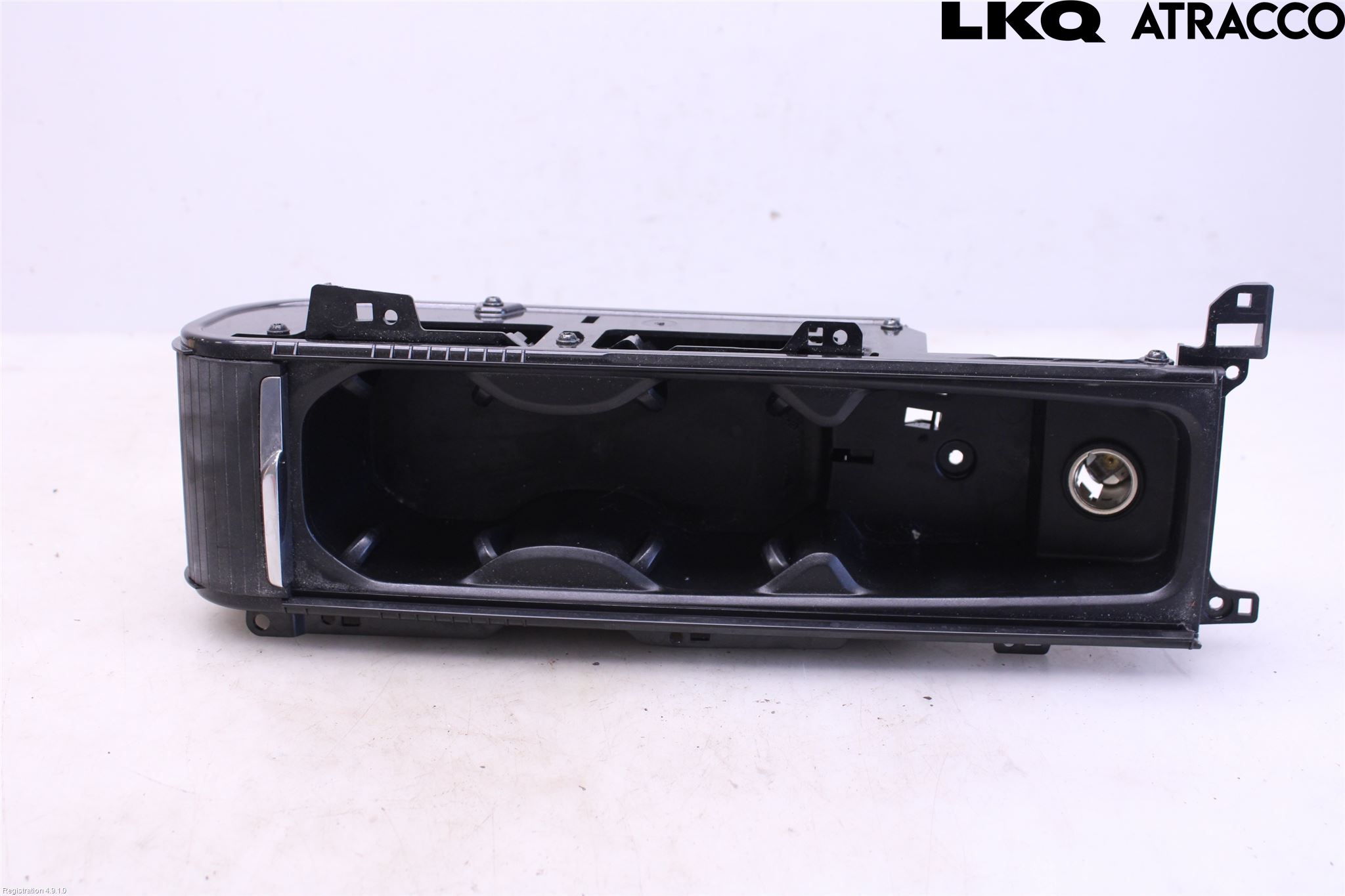 Volvo V90 17->> Innr Koppholder