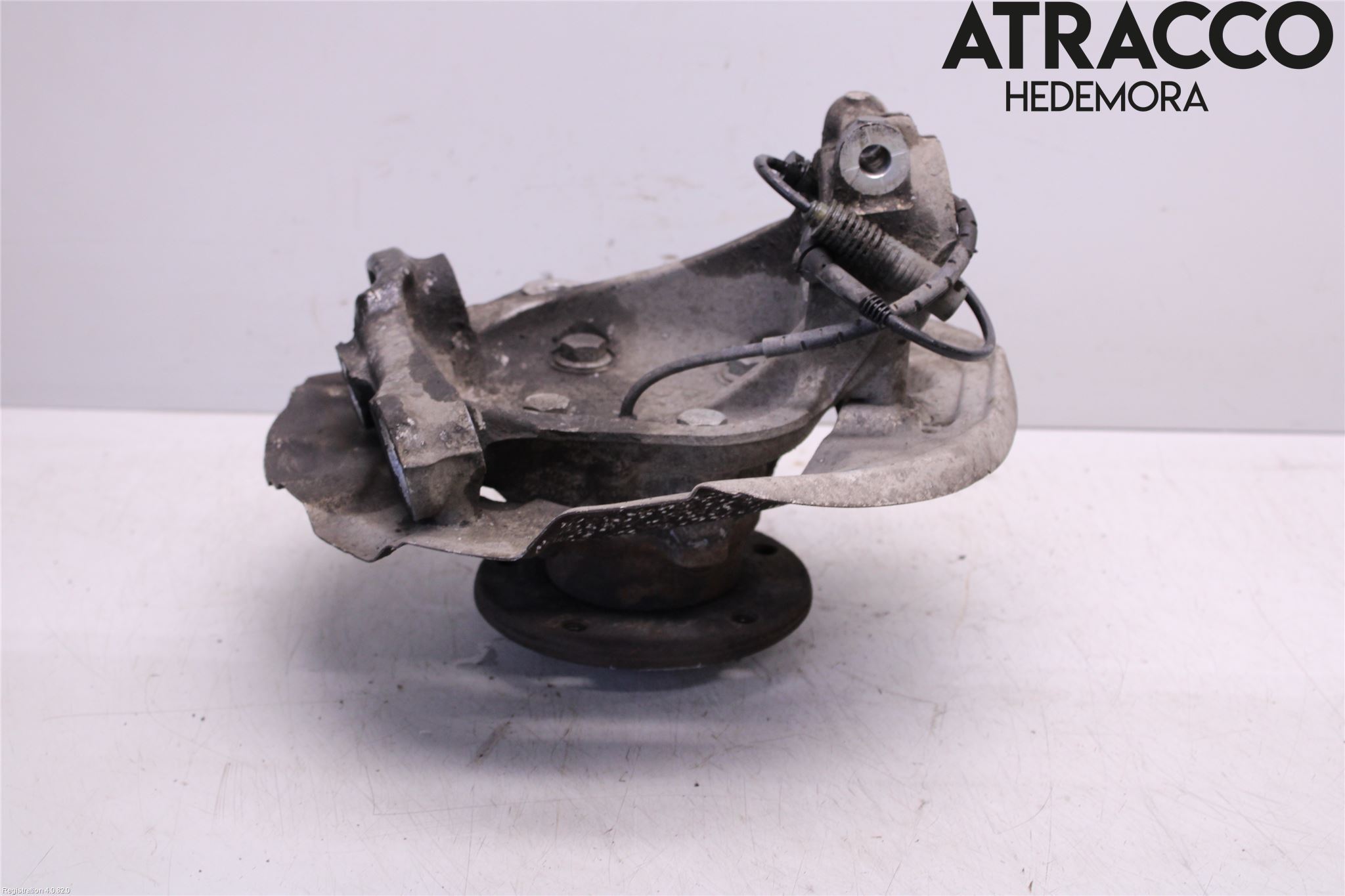 BMW 3 E90/91 SED/TOU 05-12 Spindel Vf