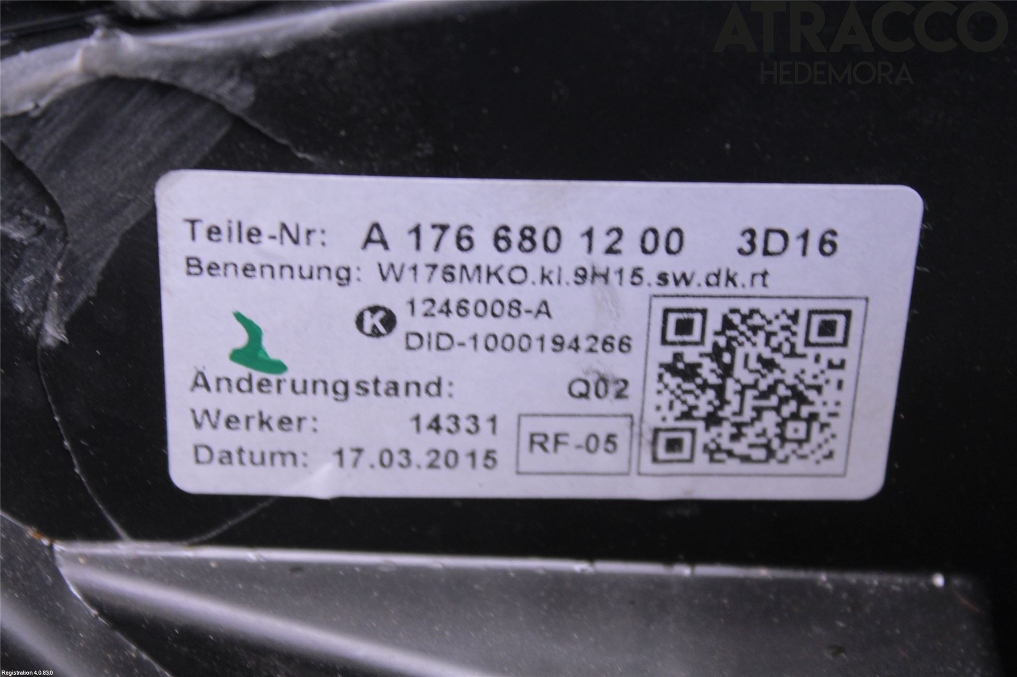 Mercedes-Benz MB CLA-KLASS (C117/X117) 13-19 Innr Konsoll-Lomme