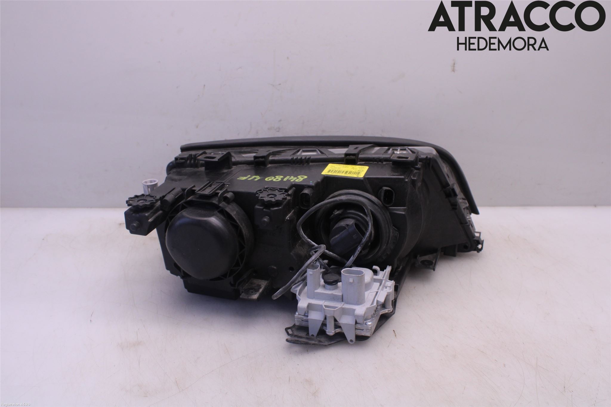 BMW 3 E46      98-05 Frontlykt Venstre