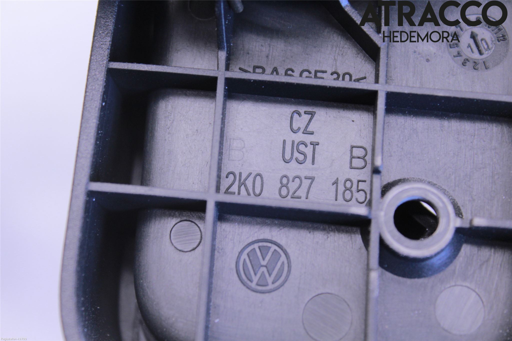 Volkswagen VW CADDY 11-15 Bakluke Handtak Indre